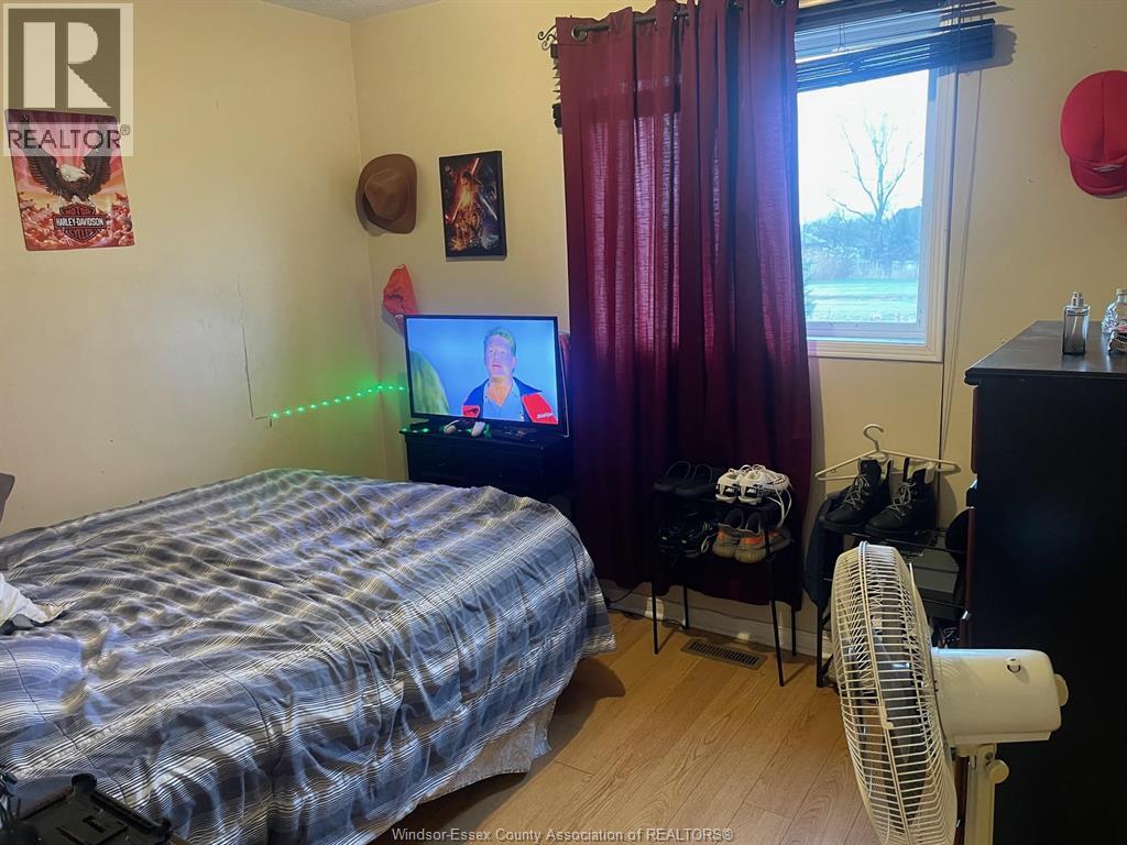 1010 Lemonwood Crescent, Windsor, Ontario  N9A 2R7 - Photo 7 - 26008183