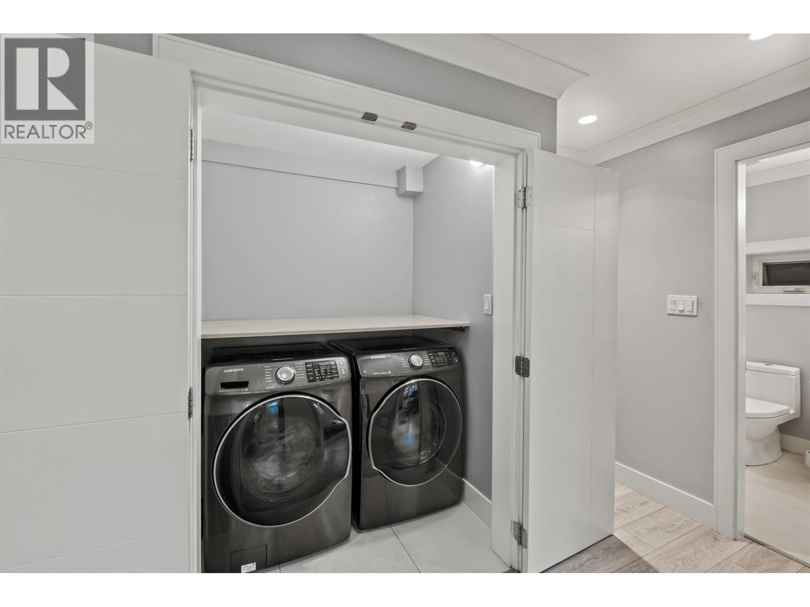 1604 Hamilton Street, New Westminster, British Columbia  V3M 2N8 - Photo 35 - R3110360