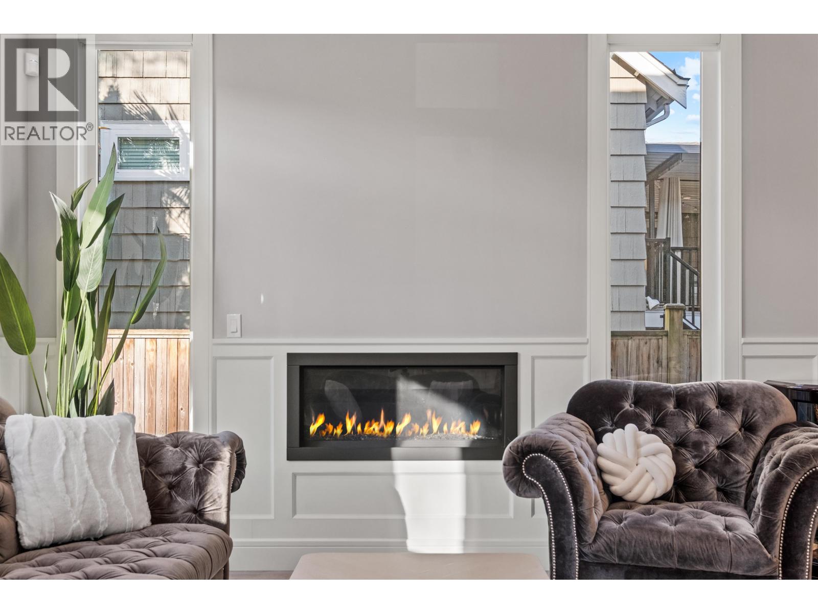 1604 Hamilton Street, New Westminster, British Columbia  V3M 2N8 - Photo 3 - R3110360