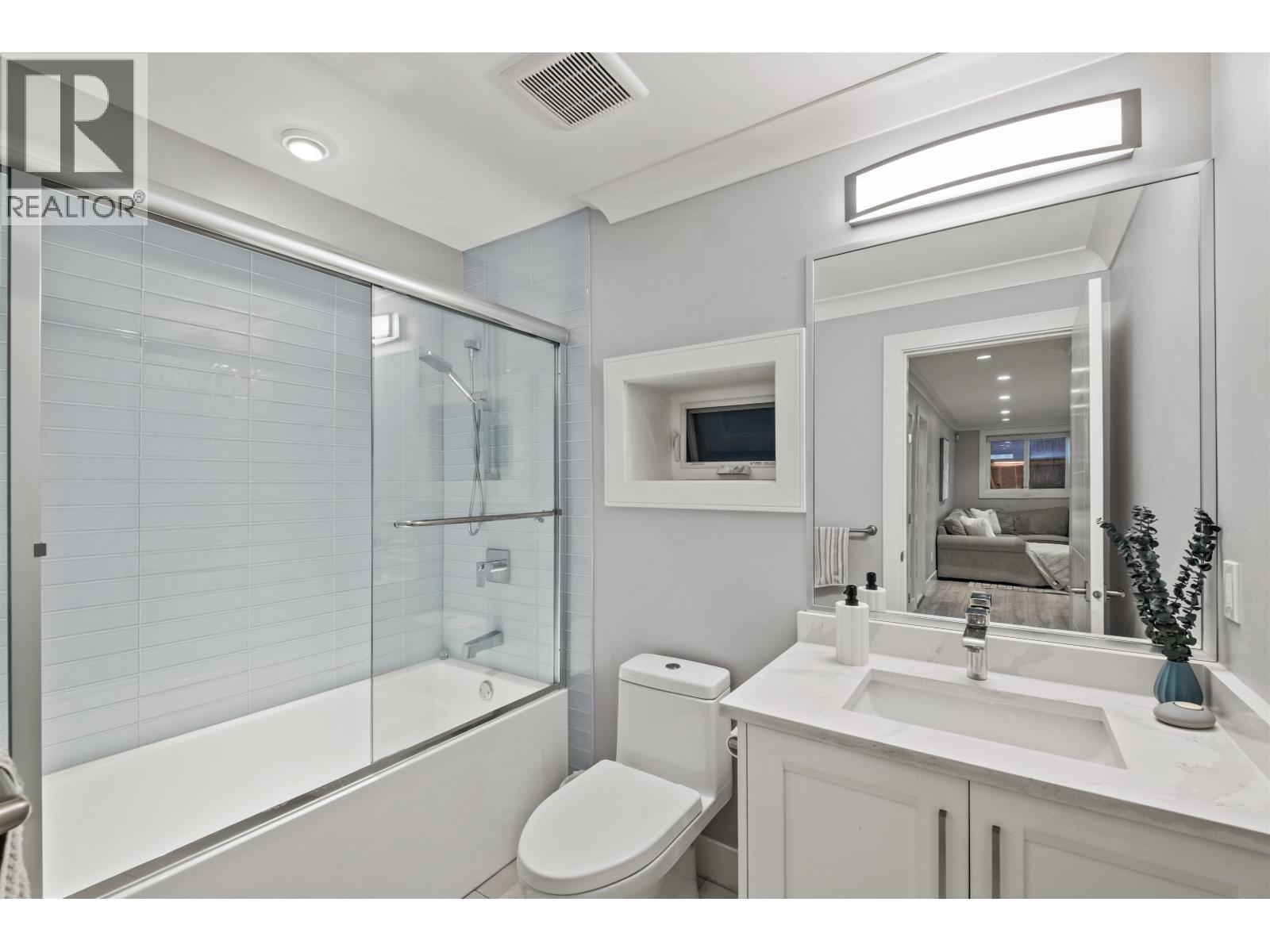 1604 Hamilton Street, New Westminster, British Columbia  V3M 2N8 - Photo 32 - R3110360