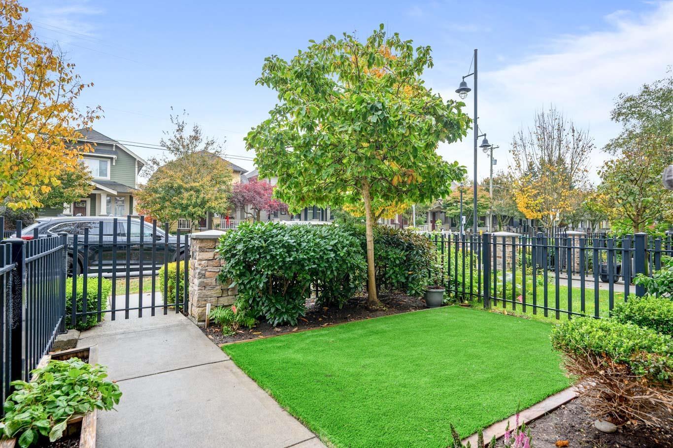 45 17171 2b Avenue, Surrey, British Columbia  V3Z 9R1 - Photo 3 - R3104967