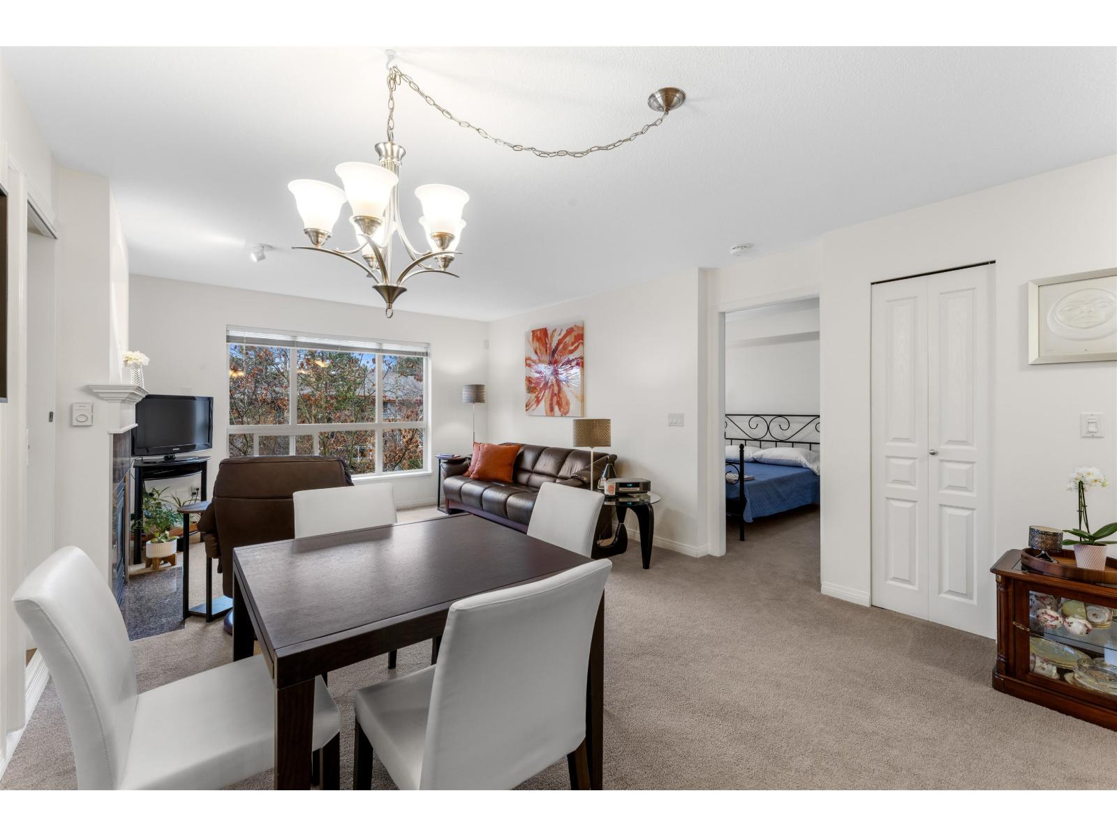 310 15188 22 Avenue, Surrey, British Columbia  V4A 9T4 - Photo 3 - R3090668