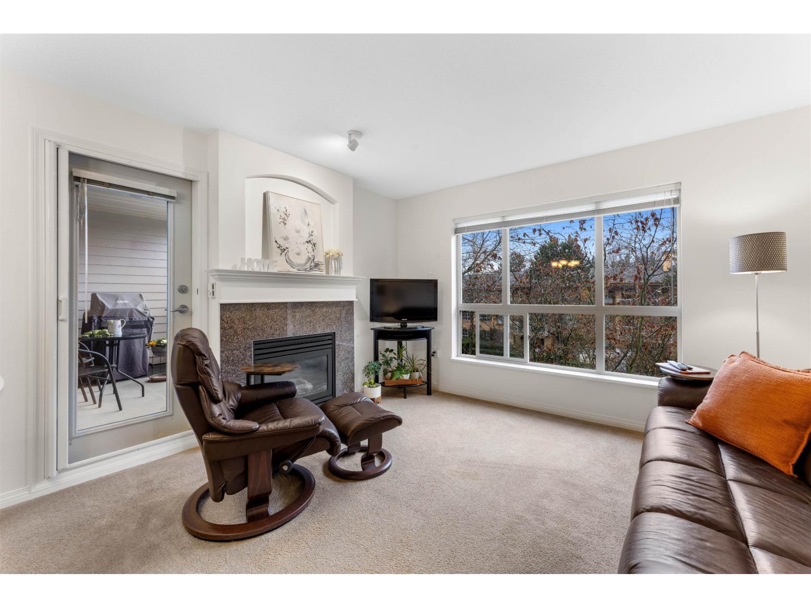 310 15188 22 Avenue, Surrey, British Columbia  V4A 9T4 - Photo 4 - R3090668