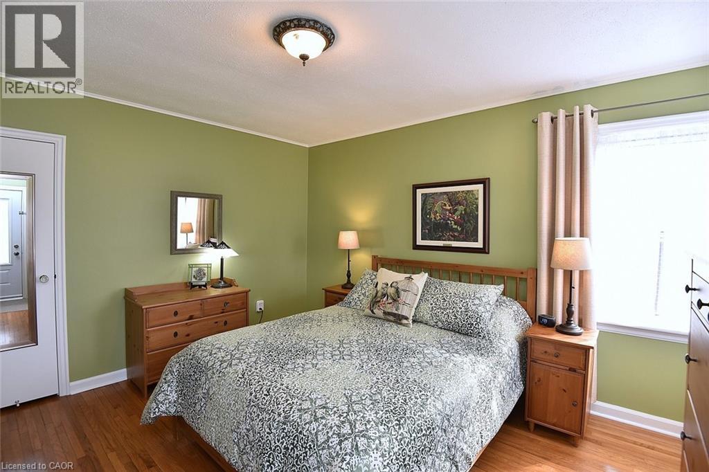 15 Concord Avenue, Dundas, Ontario  L9H 1R5 - Photo 18 - 40809061