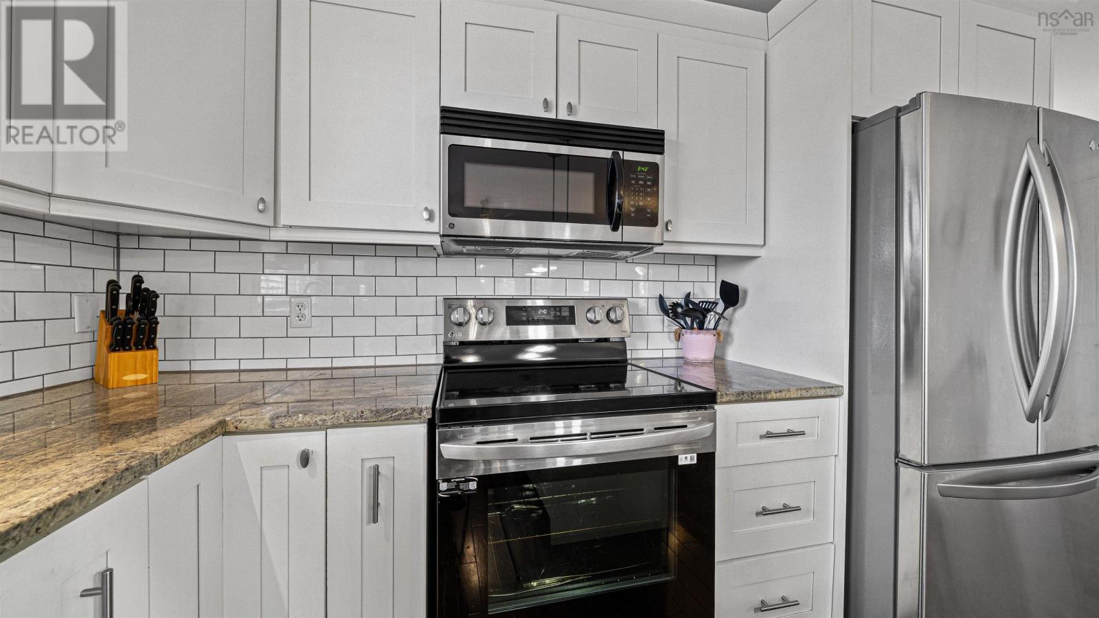 33 Barnsley Court, Middle Sackville, Nova Scotia B4E 0H3 - Photo 12 - 202606680