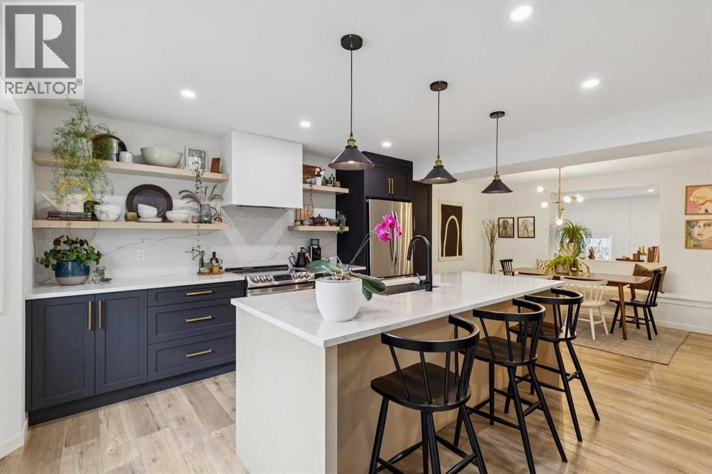 561 Point Mckay Grove NW, Calgary, Alberta