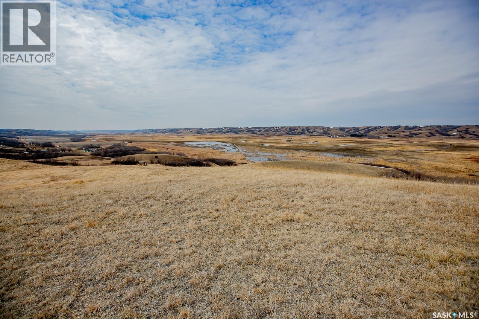 Gettle 1/4 - Land With Buildings, Lumsden Rm No. 189, Saskatchewan  S0G 3C0 - Photo 4 - SK033134