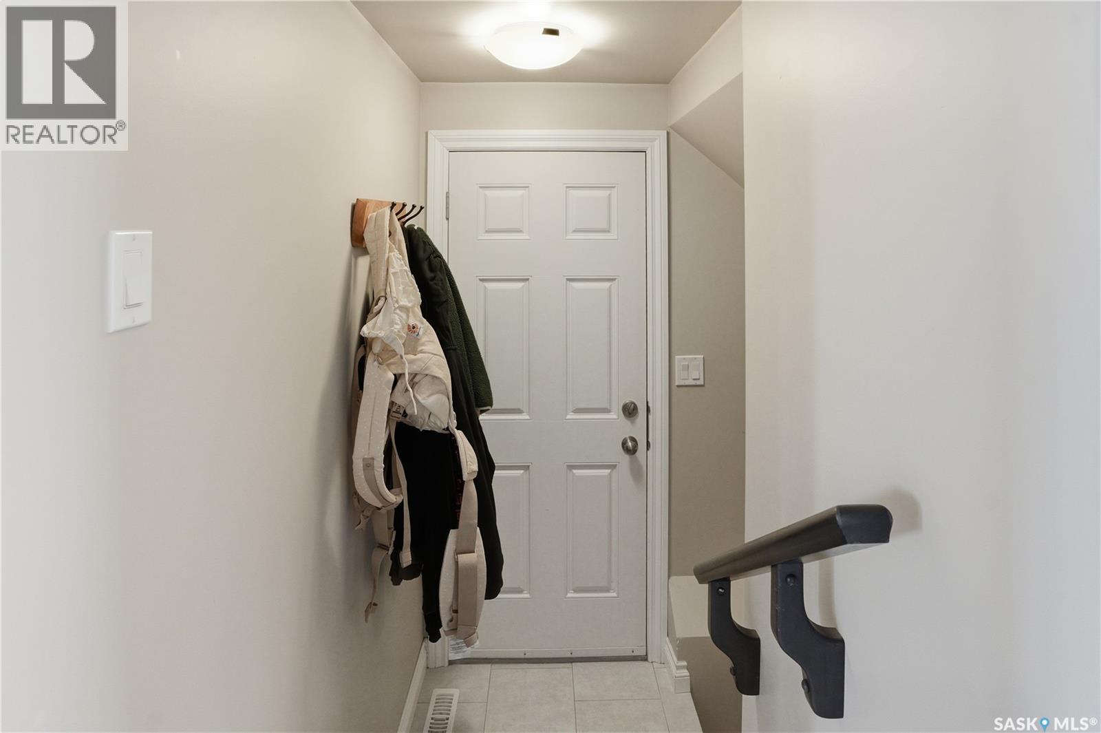 259 Henick Crescent, Saskatoon, Saskatchewan  S7R 0J5 - Photo 30 - SK033133