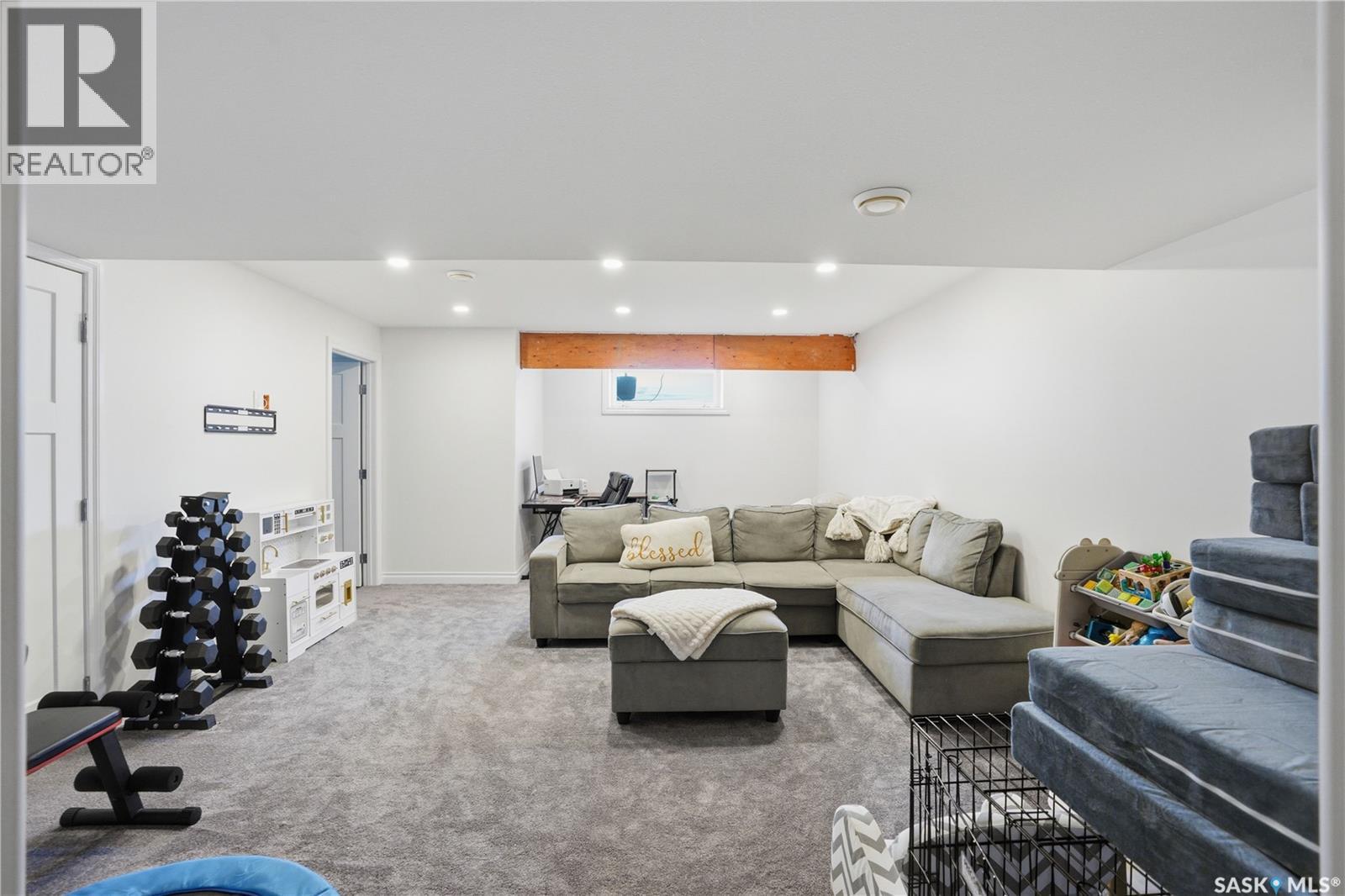 259 Henick Crescent, Saskatoon, Saskatchewan  S7R 0J5 - Photo 31 - SK033133