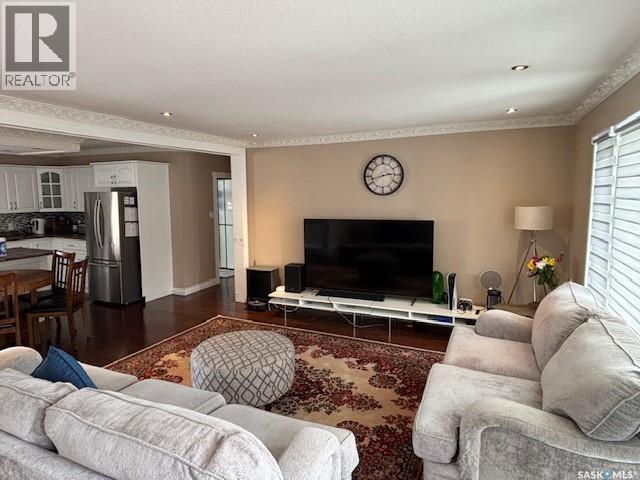 154 Shevchenko Crescent, Canora, Saskatchewan  S0A 0L0 - Photo 3 - SK033046