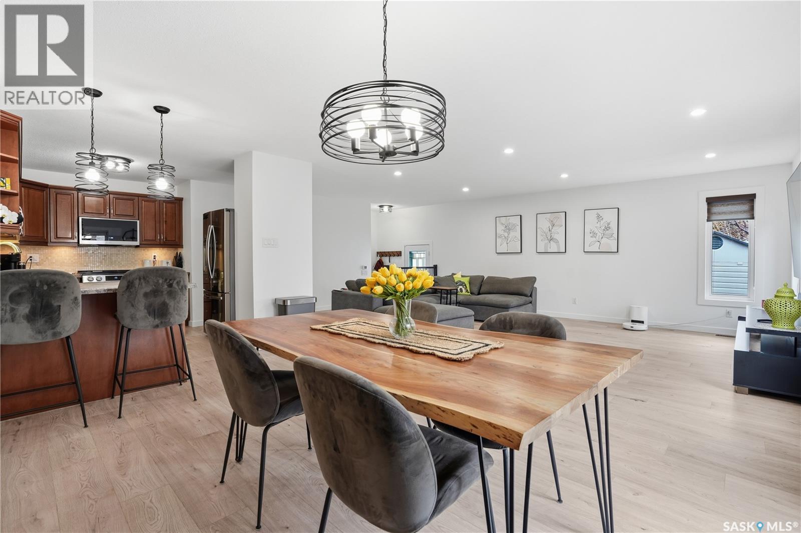 6915 Whelan Drive, Regina, Saskatchewan  S4X 3W2 - Photo 8 - SK033040