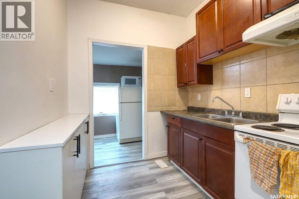 1879 St John Street, Regina, Saskatchewan  S4P 1S2 - Photo 5 - SK033020