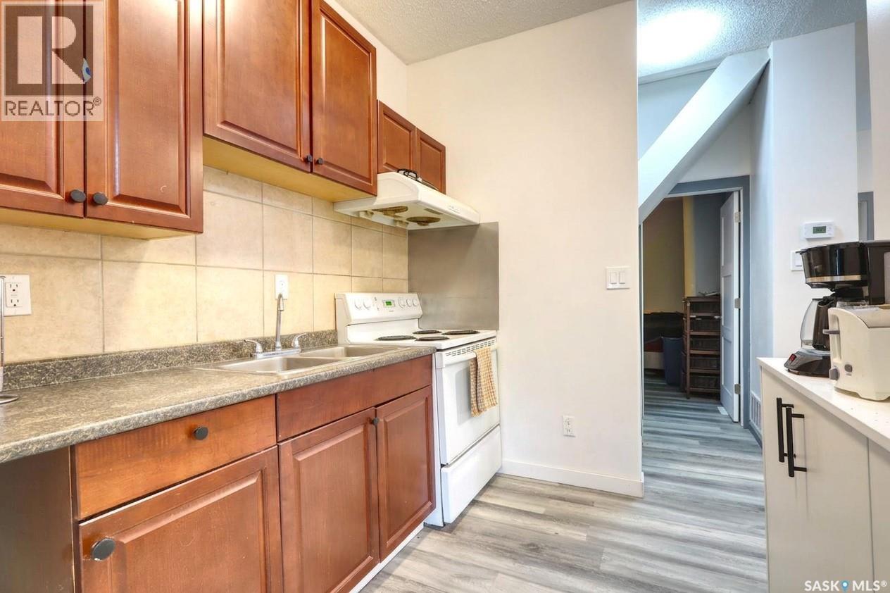 1879 St John Street, Regina, Saskatchewan  S4P 1S2 - Photo 6 - SK033020