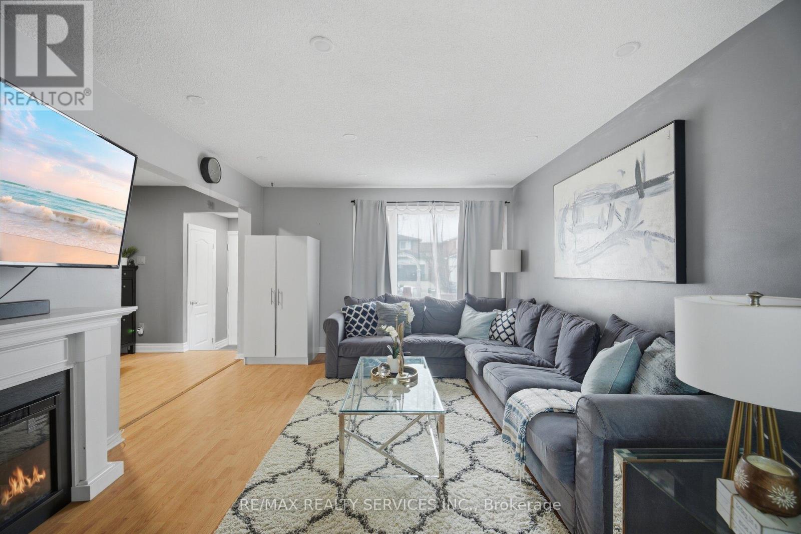 22 Rushmore Crescent W, Brampton, Ontario  L6Z 1R2 - Photo 12 - W13008070