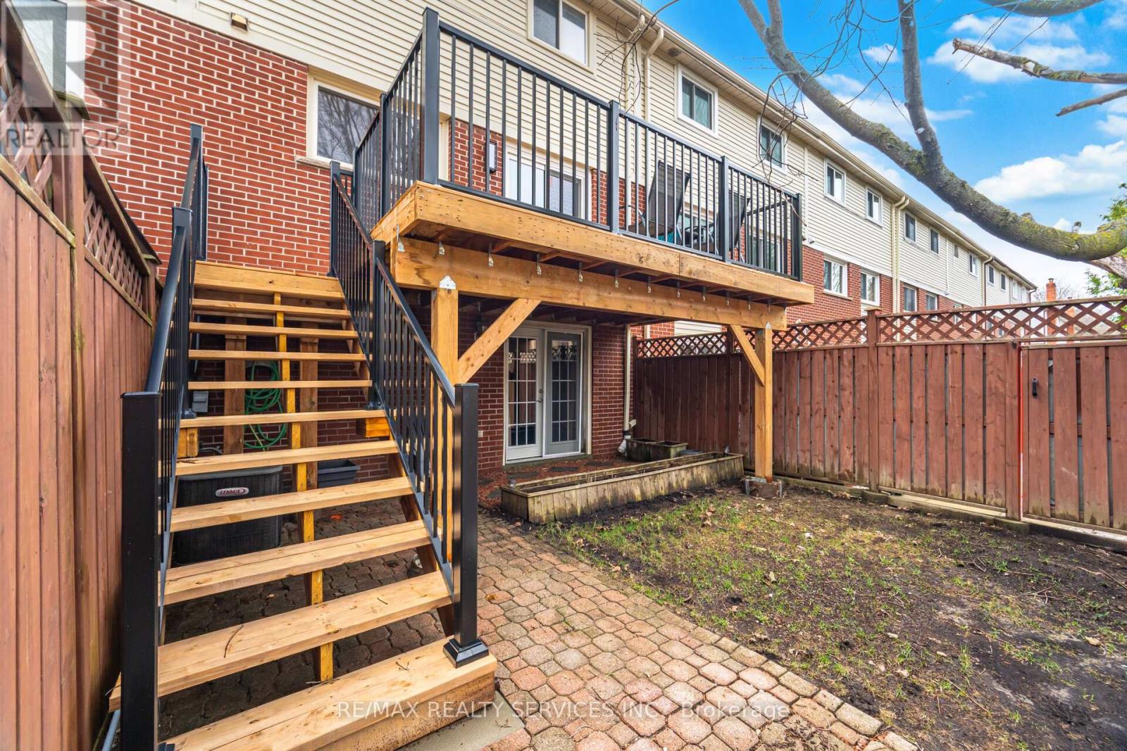 22 Rushmore Crescent W, Brampton, Ontario  L6Z 1R2 - Photo 46 - W13008070