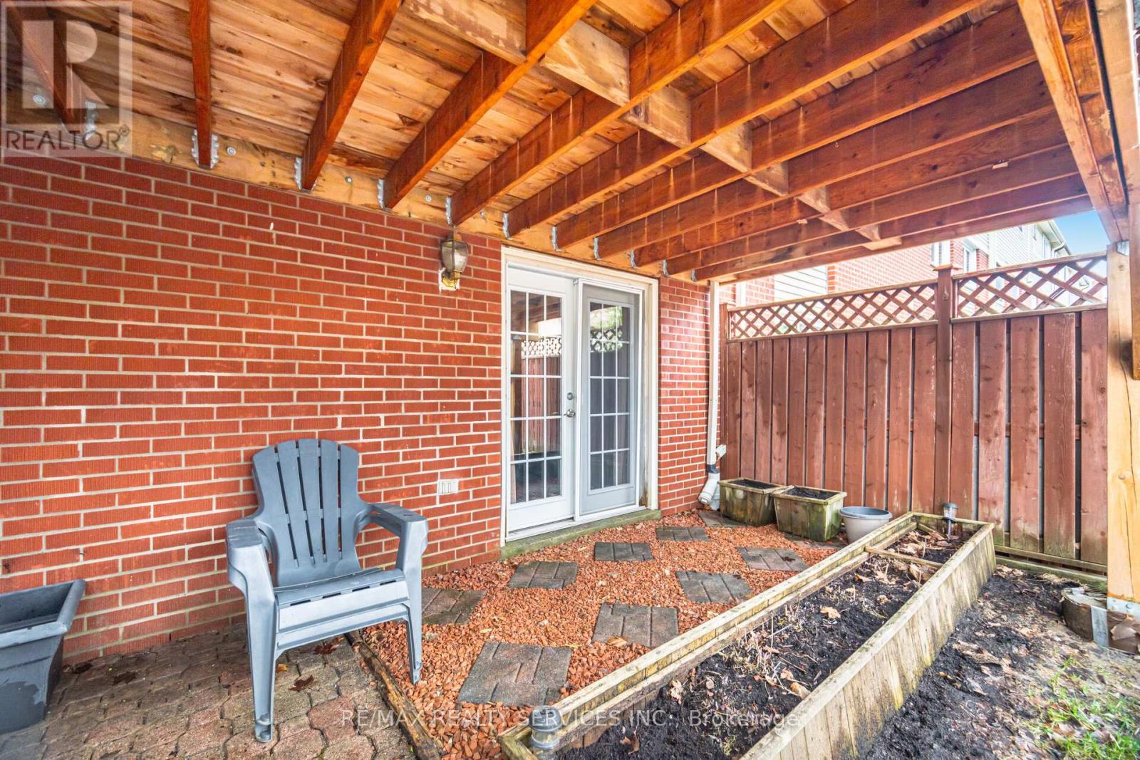 22 Rushmore Crescent W, Brampton, Ontario  L6Z 1R2 - Photo 47 - W13008070