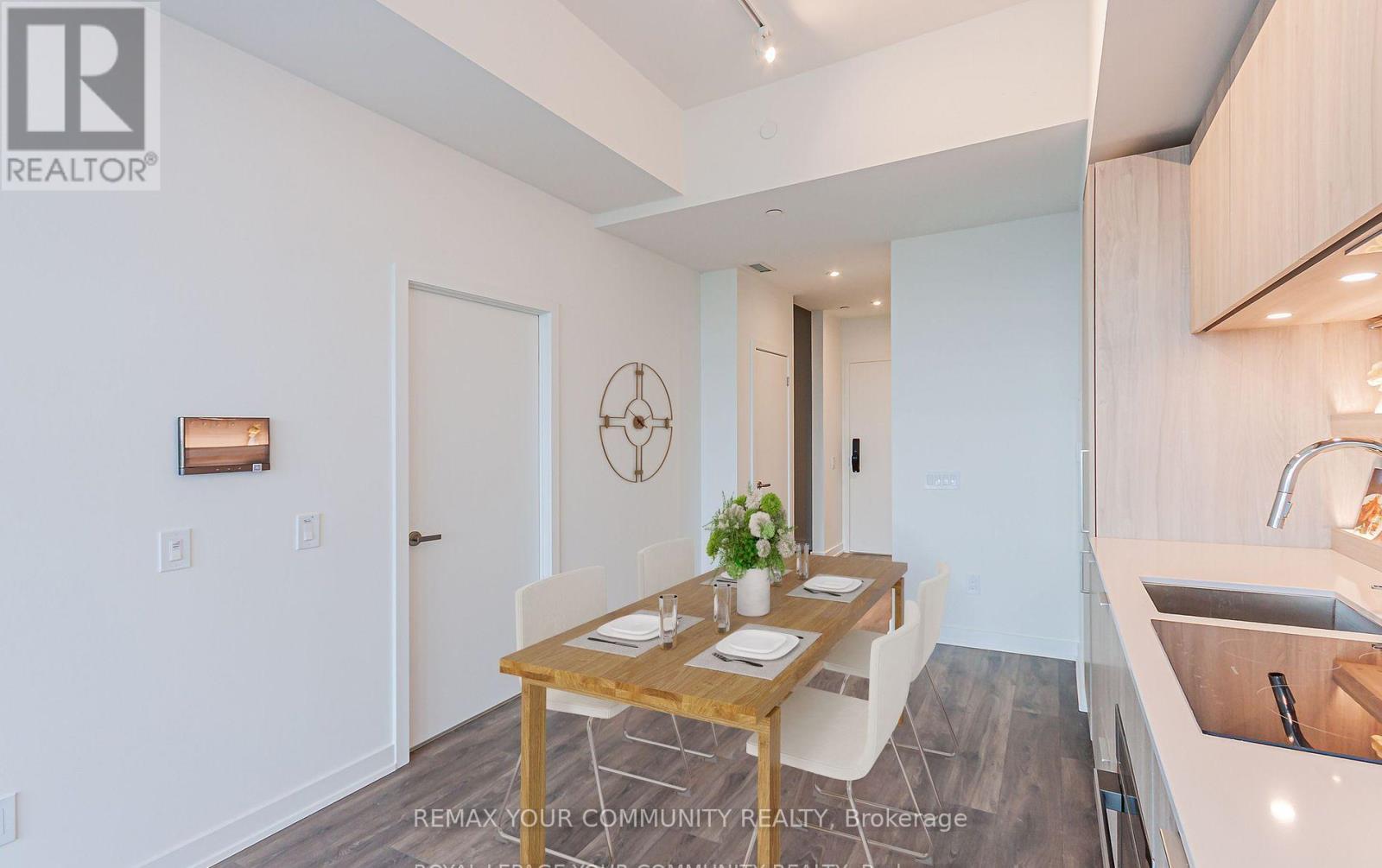 806 - 28 Ann Street, Mississauga, Ontario  L5G 3G1 - Photo 11 - W13008086