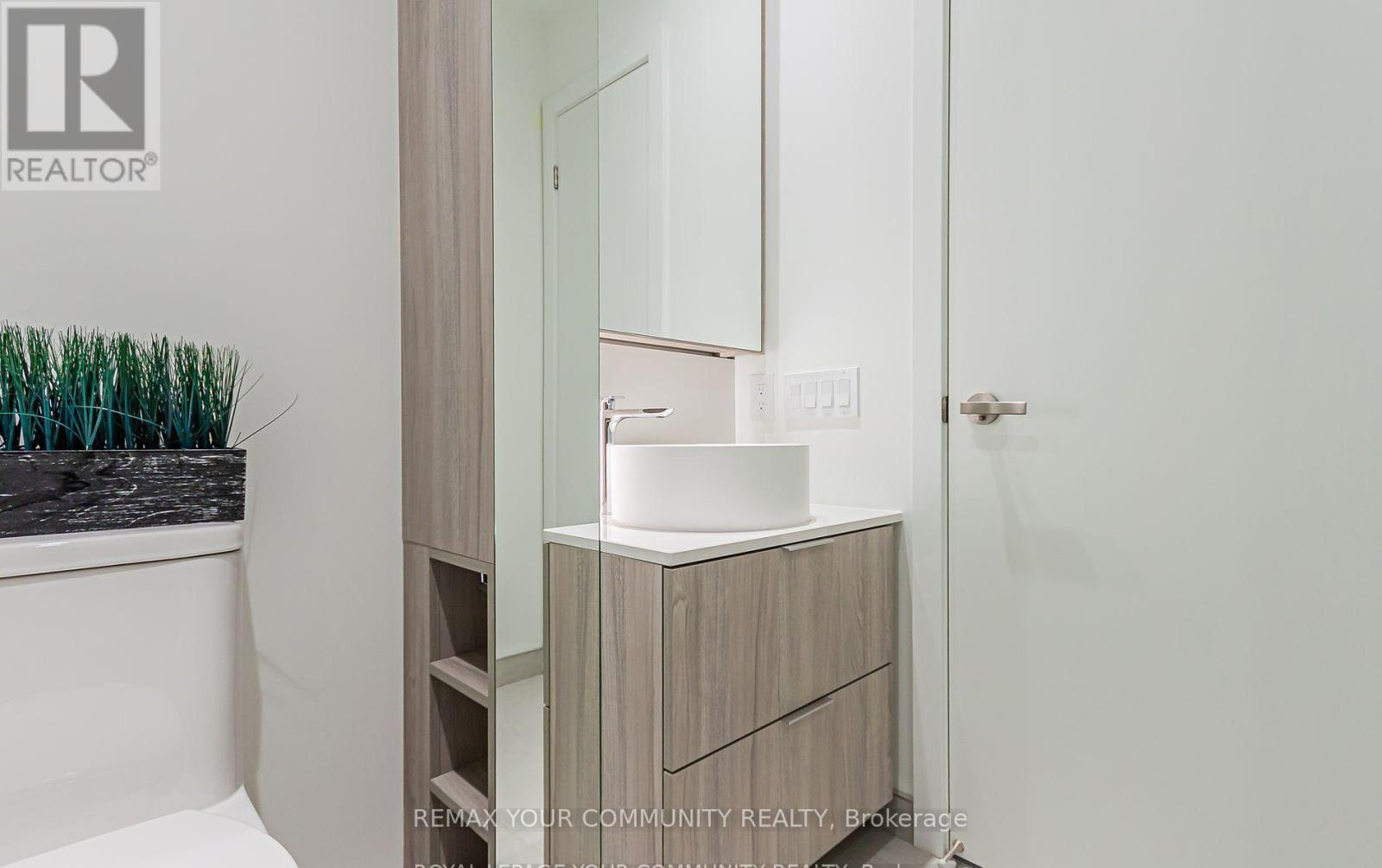 806 - 28 Ann Street, Mississauga, Ontario  L5G 3G1 - Photo 24 - W13008086