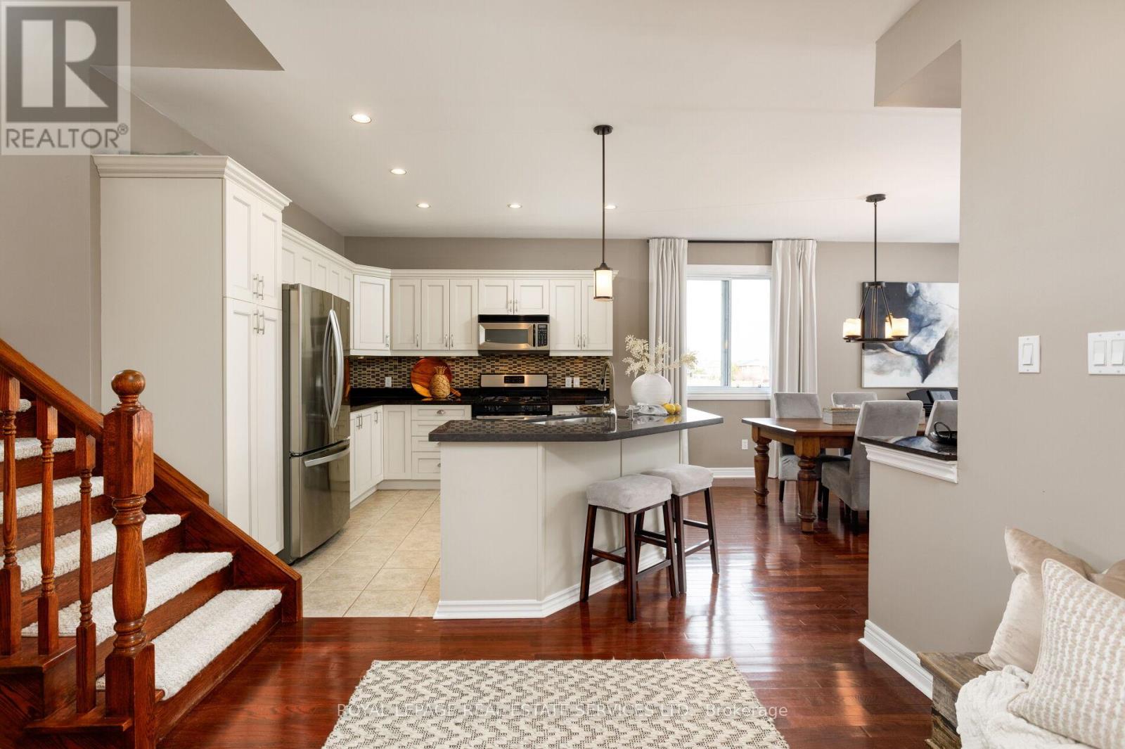 2281 Highcroft Road, Oakville, Ontario  L6M 4Y4 - Photo 7 - W13008092