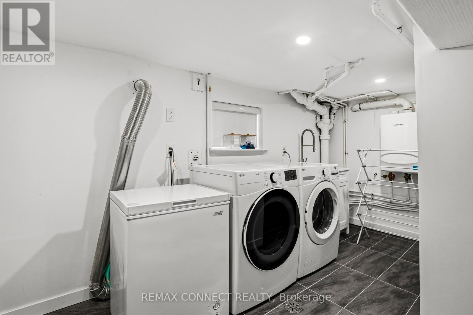 60 Woodbury Road, Toronto, Ontario  M8W 1X7 - Photo 41 - W13008144