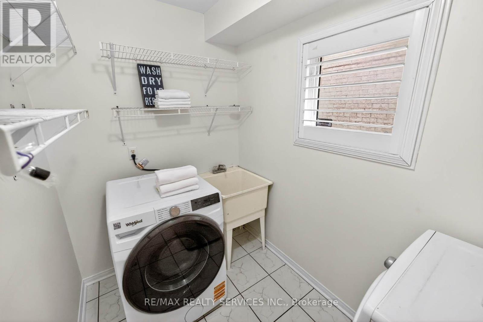 6 Creekwood Drive, Brampton, Ontario  L7A 1G6 - Photo 25 - W13008146