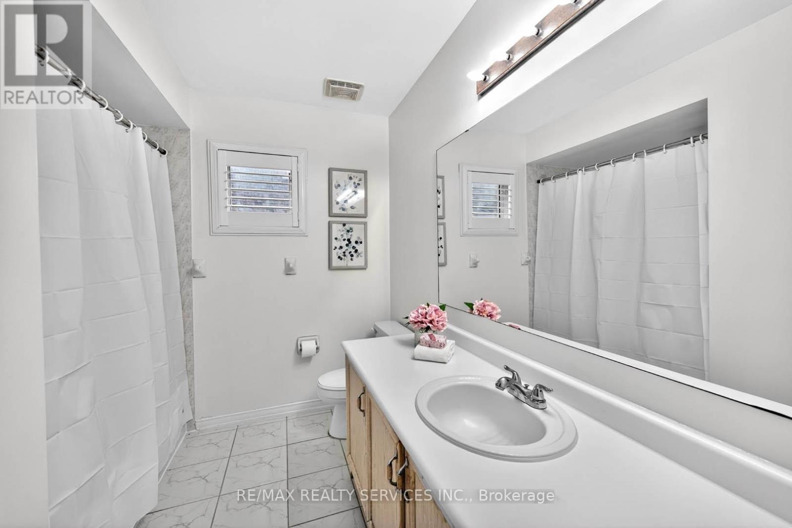 6 Creekwood Drive, Brampton, Ontario  L7A 1G6 - Photo 39 - W13008146