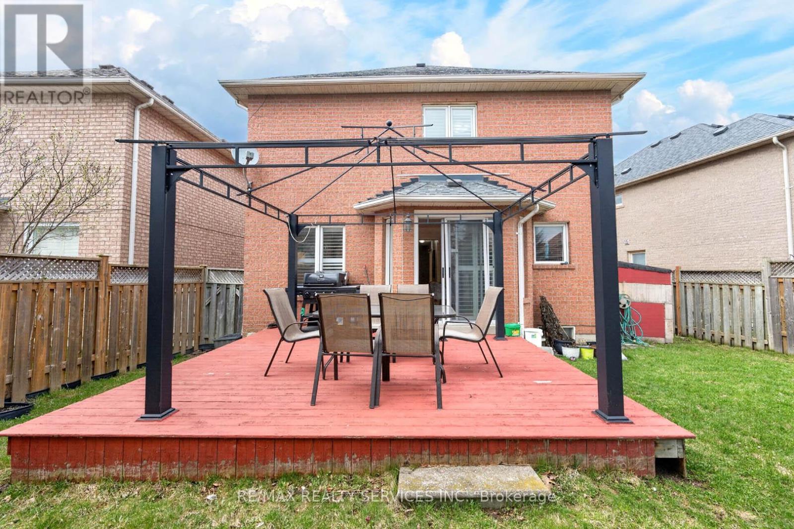 6 Creekwood Drive, Brampton, Ontario  L7A 1G6 - Photo 48 - W13008146