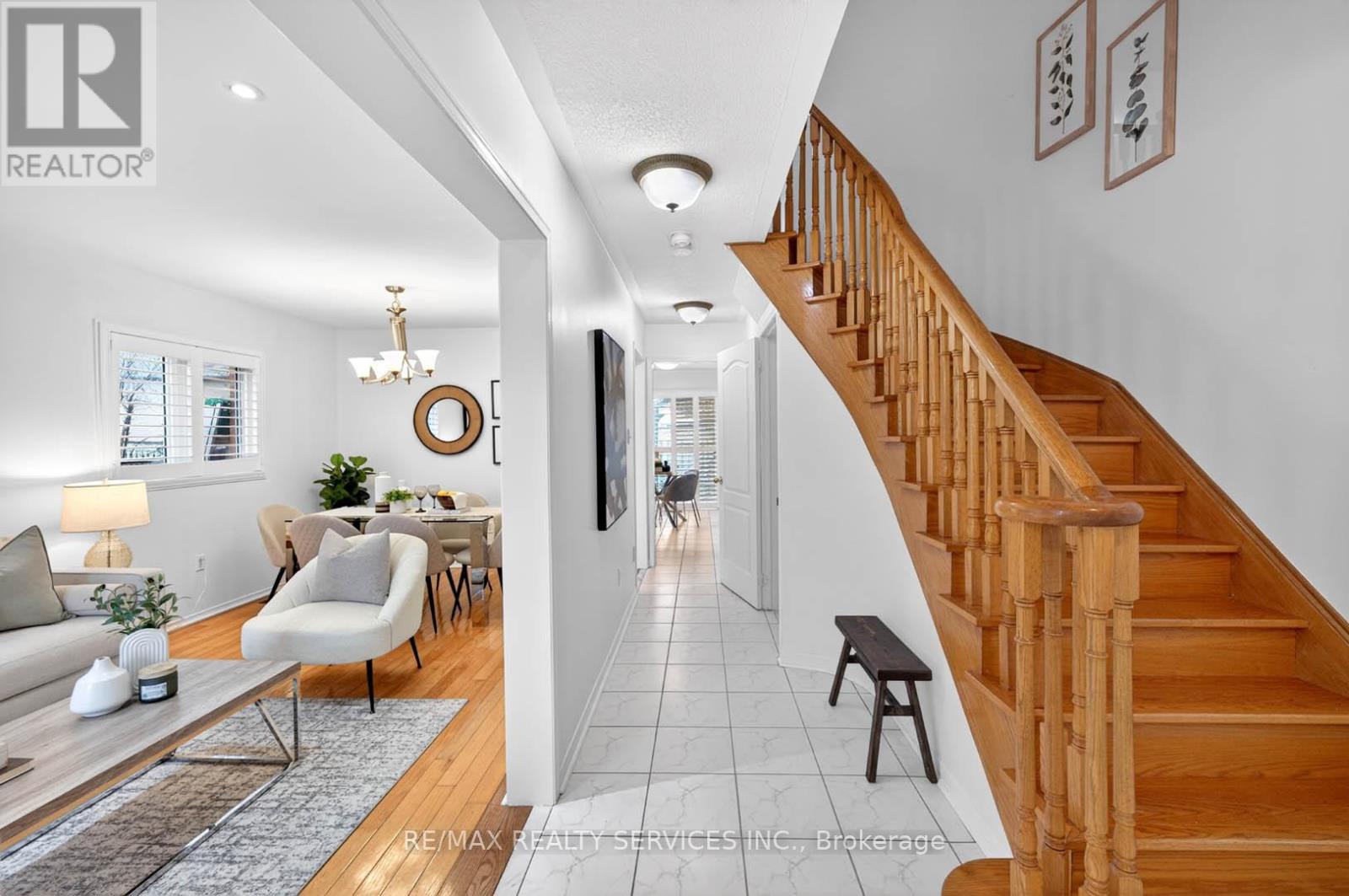 6 Creekwood Drive, Brampton, Ontario  L7A 1G6 - Photo 6 - W13008146