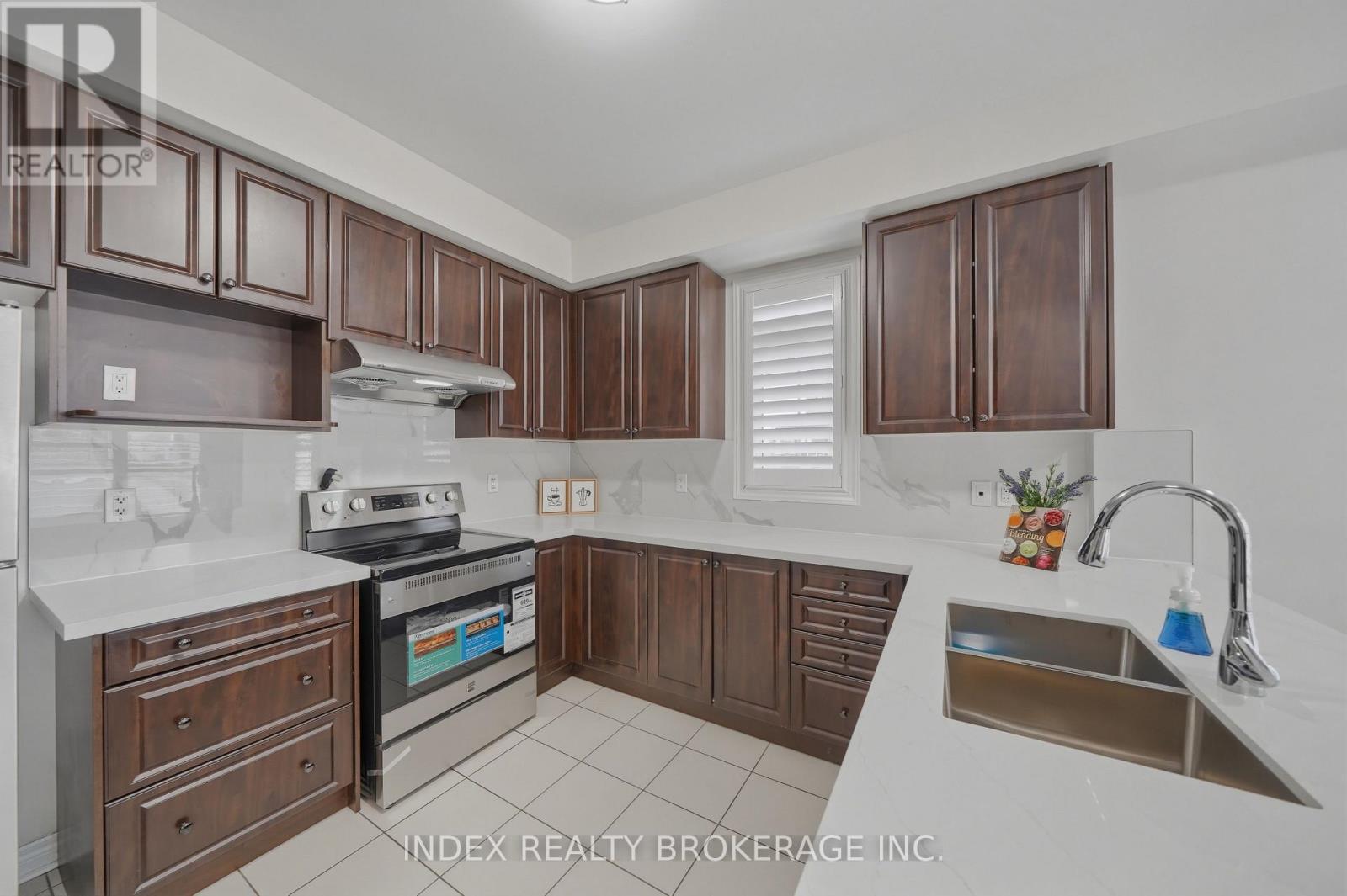 80 George Gray Drive, Brampton, Ontario  L6R 4A1 - Photo 16 - W13008188