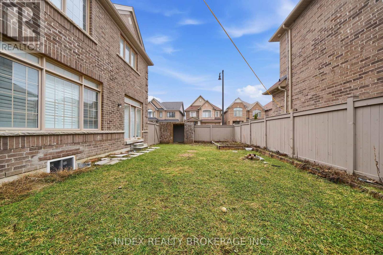 80 George Gray Drive, Brampton, Ontario  L6R 4A1 - Photo 46 - W13008188