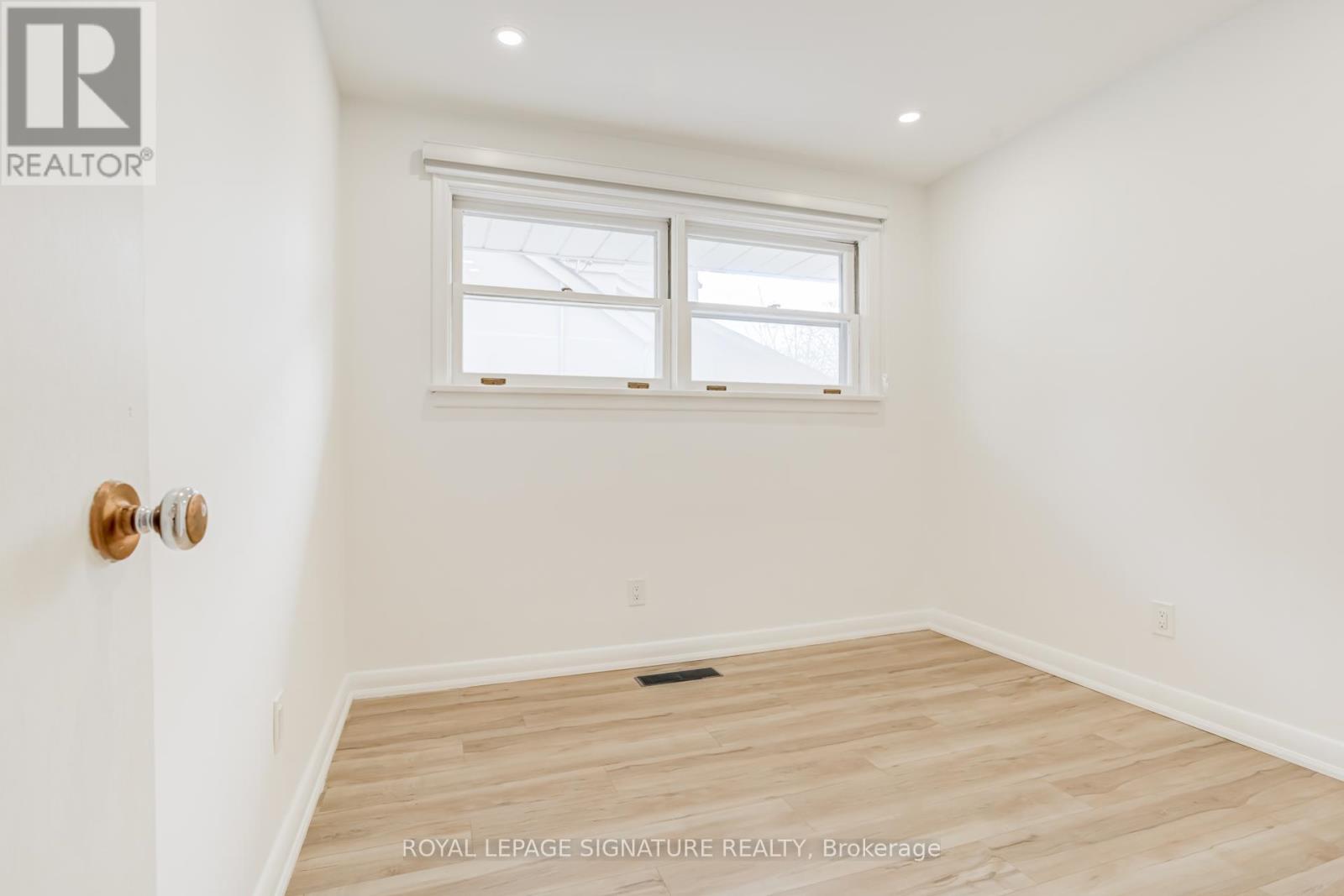 47 Tremont Road, Toronto, Ontario  M9B 3X3 - Photo 12 - W13008206