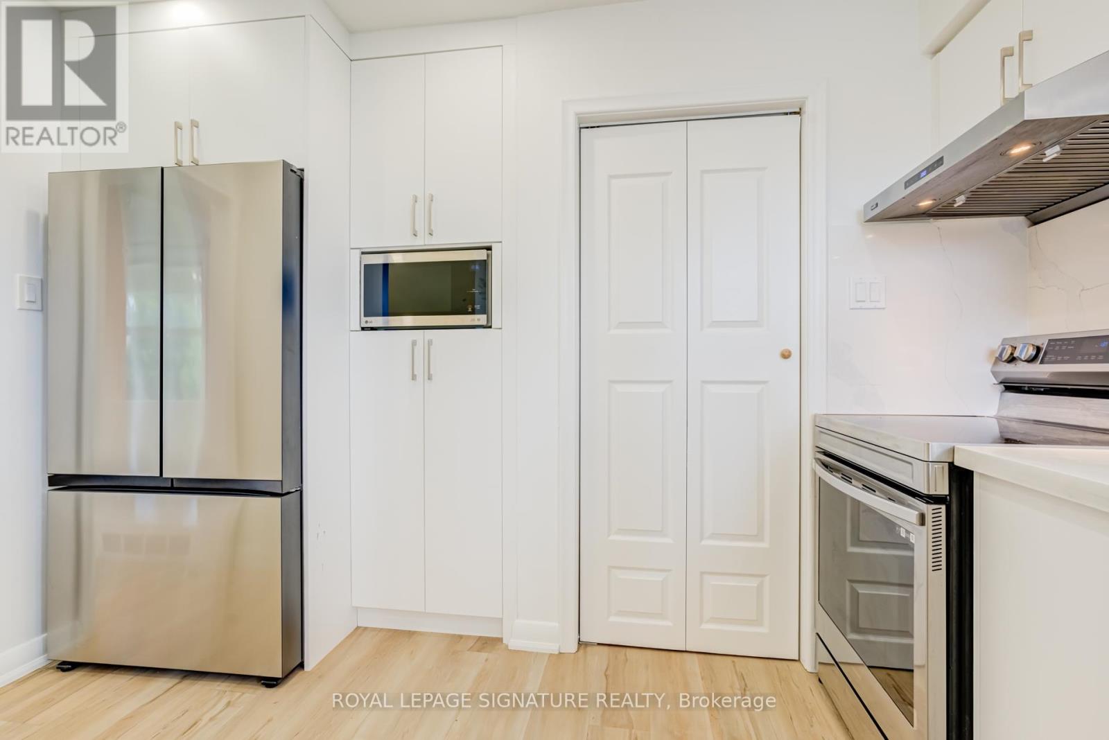 47 Tremont Road, Toronto, Ontario  M9B 3X3 - Photo 8 - W13008206