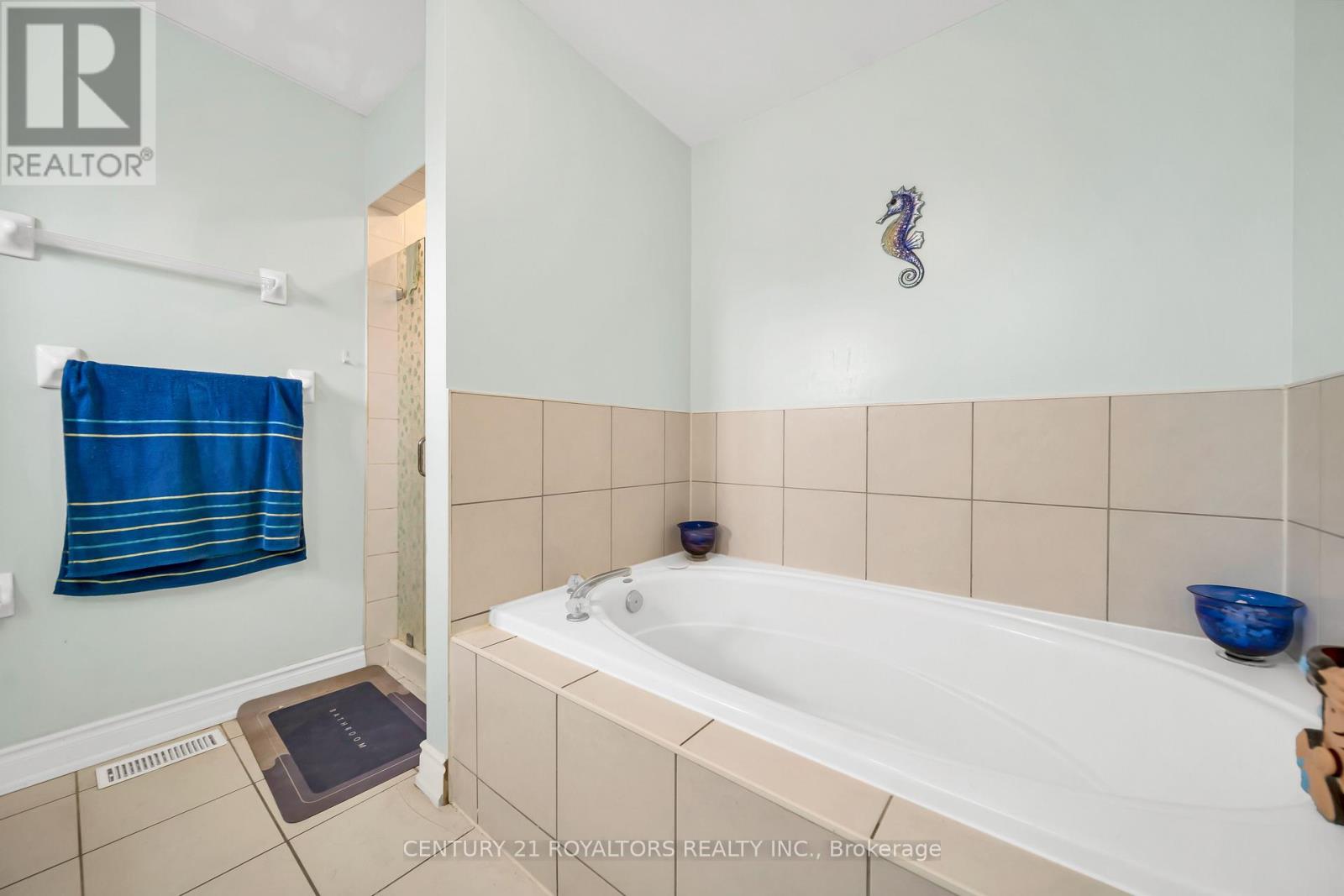 5 Farthingale Crescent, Brampton, Ontario  L7A 1R3 - Photo 27 - W13008234