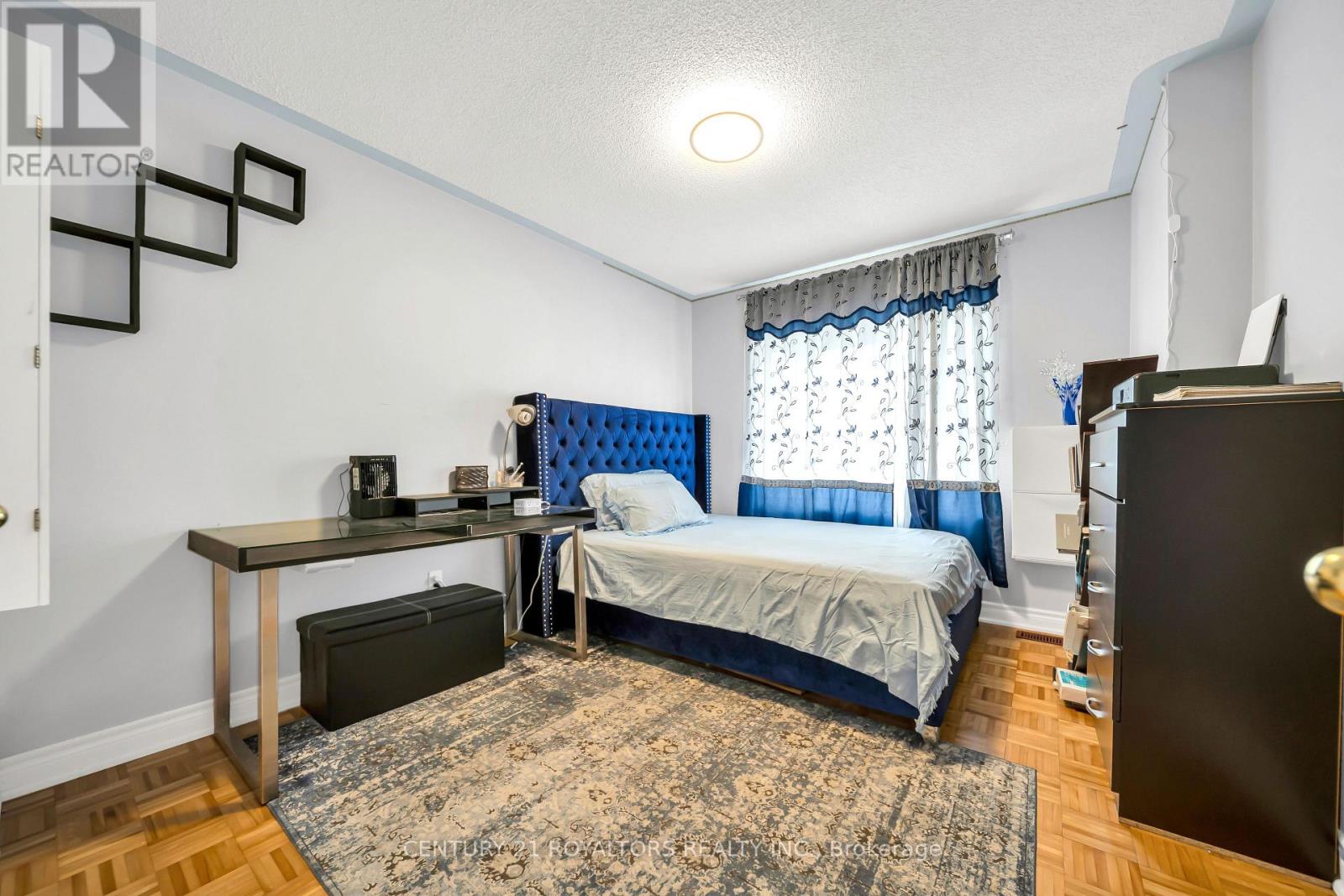 5 Farthingale Crescent, Brampton, Ontario  L7A 1R3 - Photo 32 - W13008234