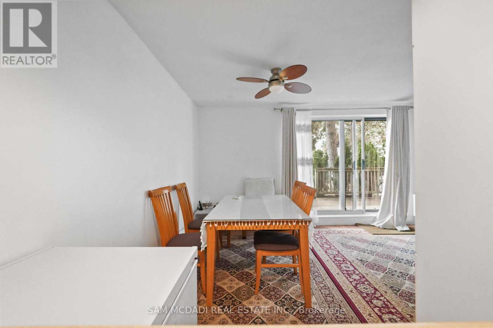 112 - 1050 Falgarwood Drive, Oakville, Ontario  L6H 2P3 - Photo 13 - W13008236