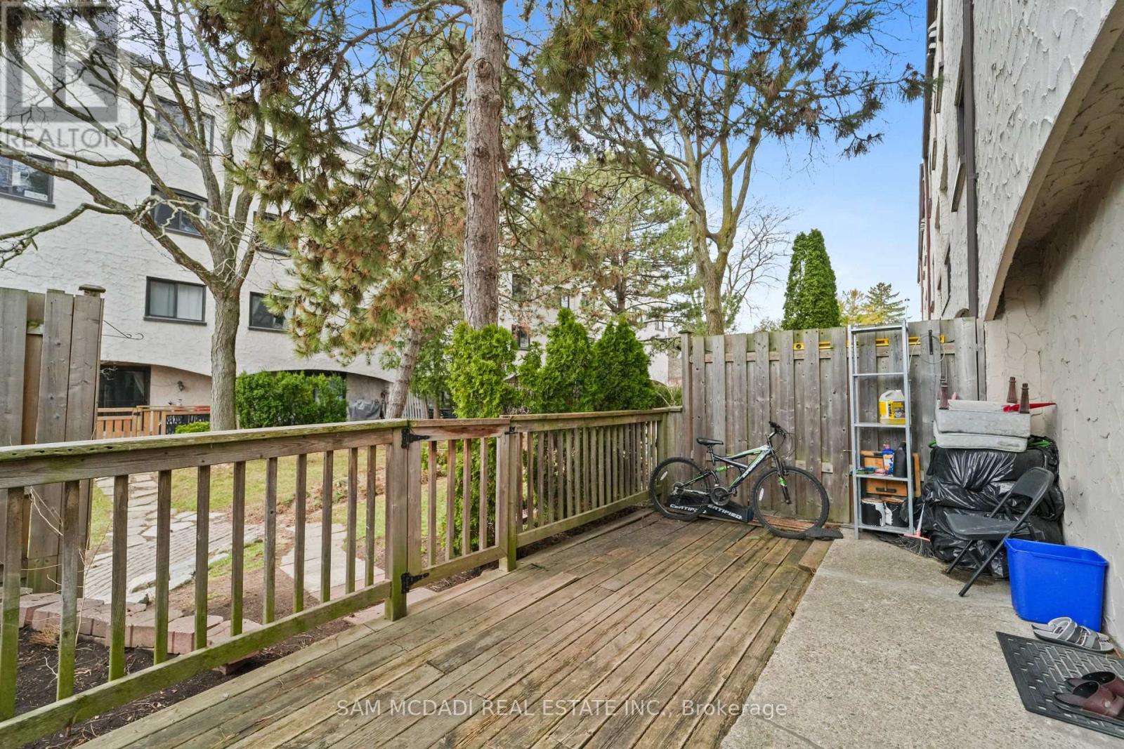 112 - 1050 Falgarwood Drive, Oakville, Ontario  L6H 2P3 - Photo 27 - W13008236