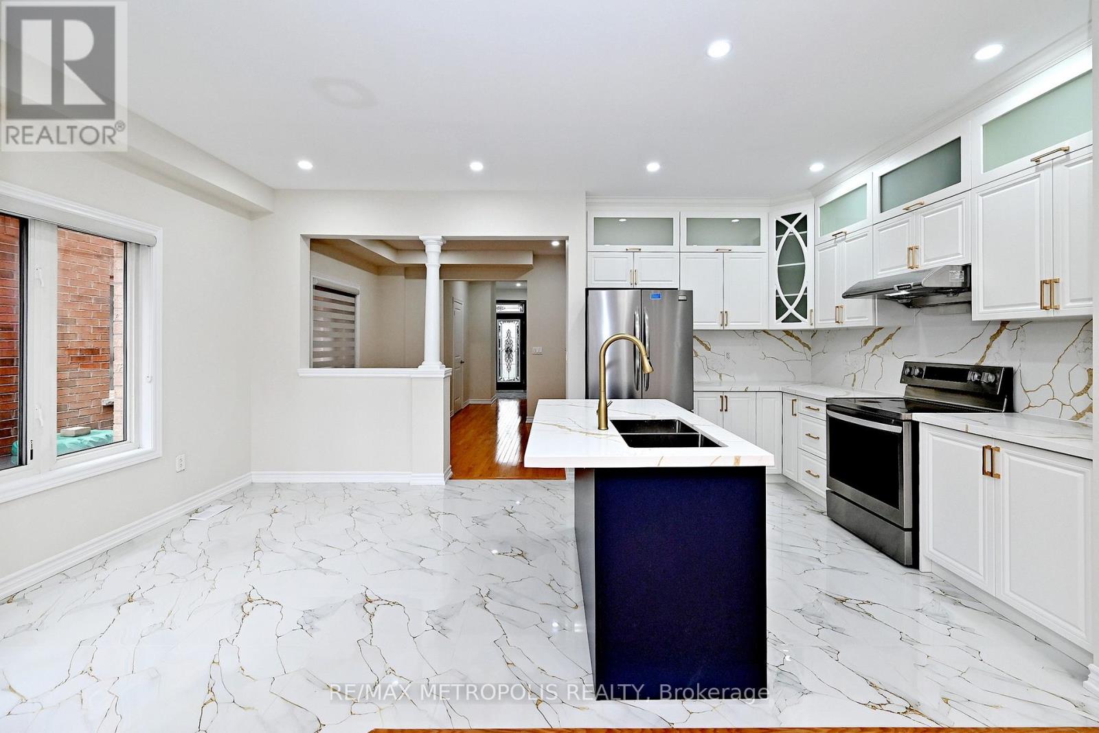 30 Wasaga Road, Brampton, Ontario  L6X 3B1 - Photo 17 - W13008242