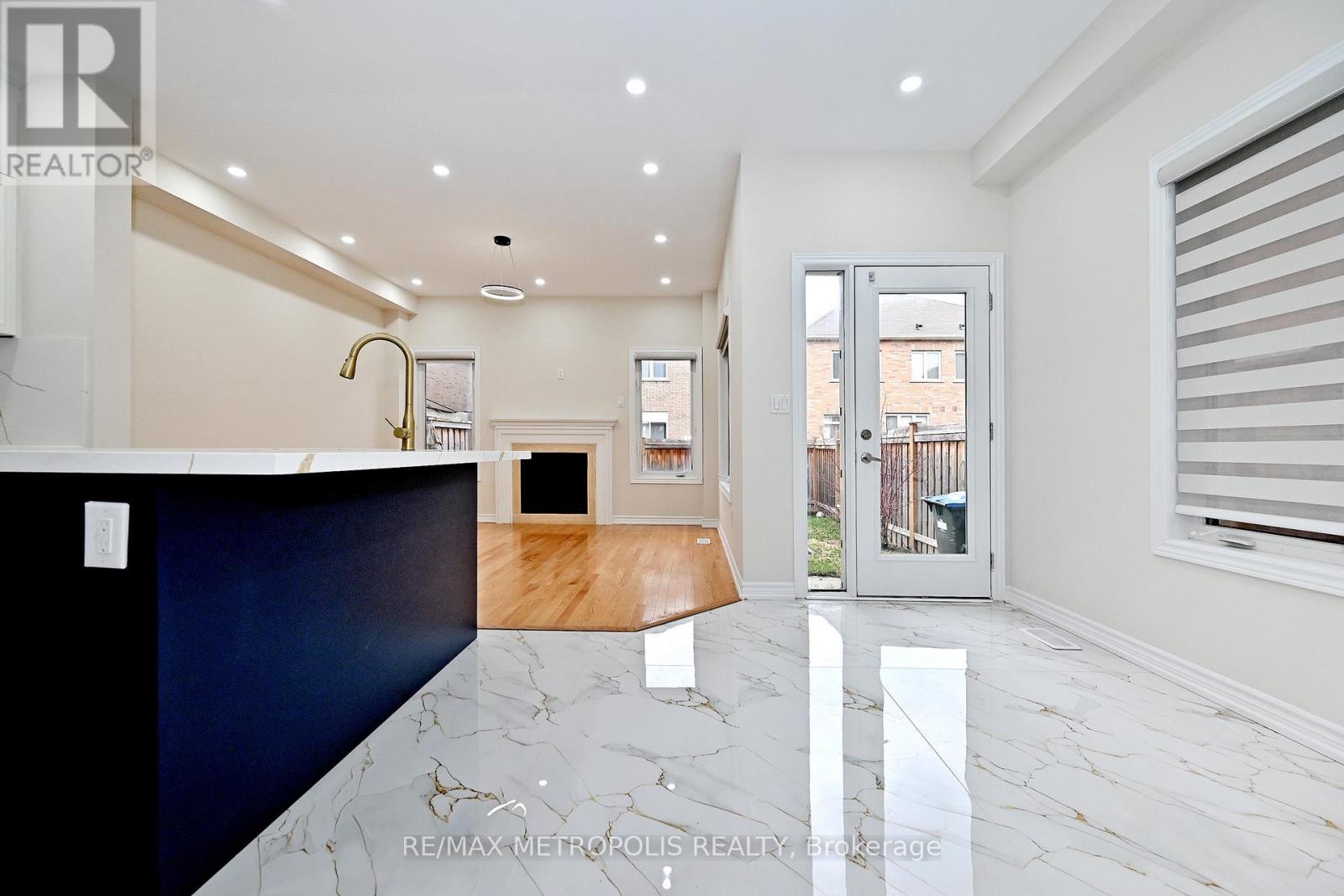 30 Wasaga Road, Brampton, Ontario  L6X 3B1 - Photo 23 - W13008242