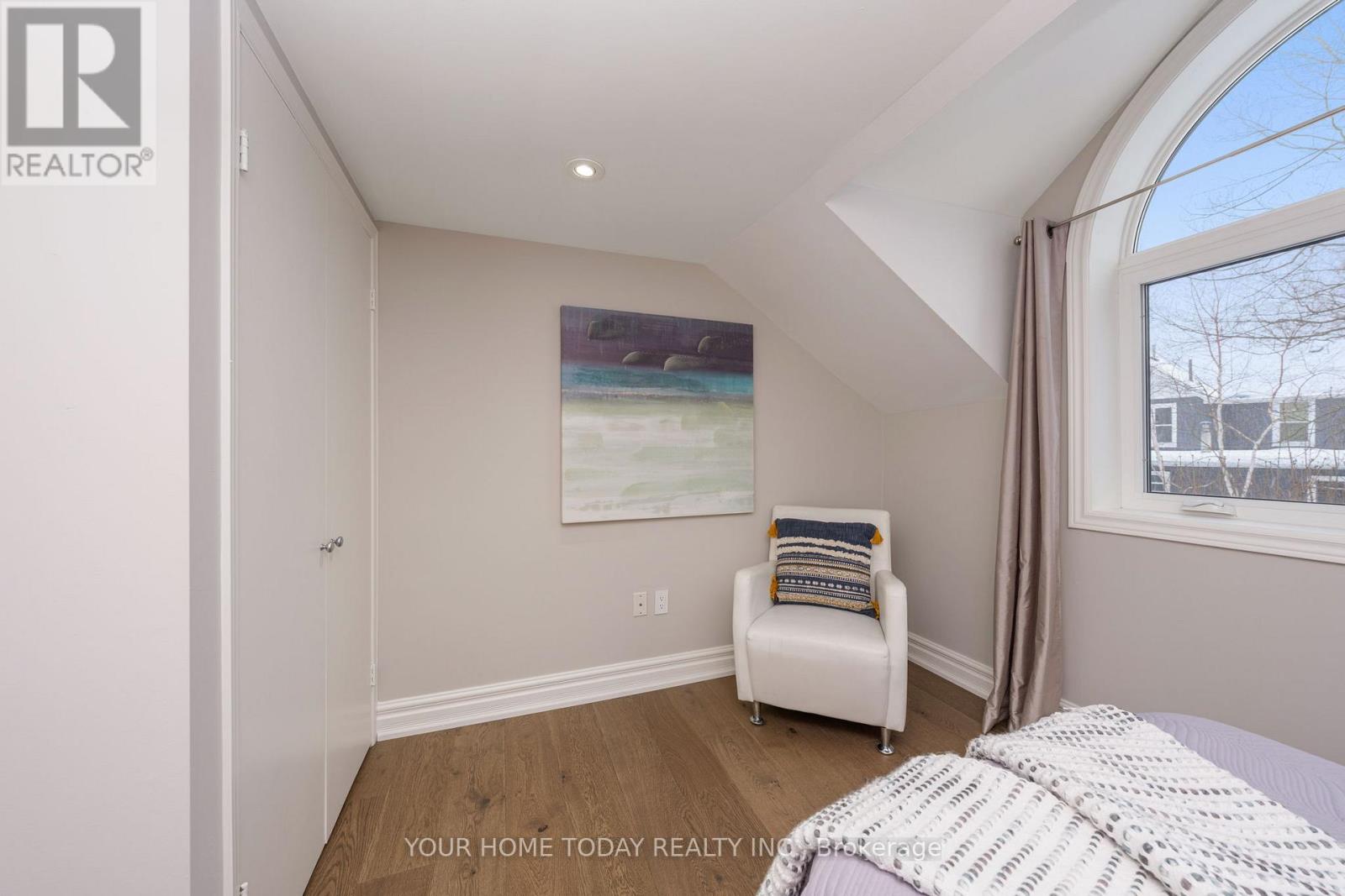 15 Queen Street, Halton Hills, Ontario  L7G 2E3 - Photo 28 - W13008256