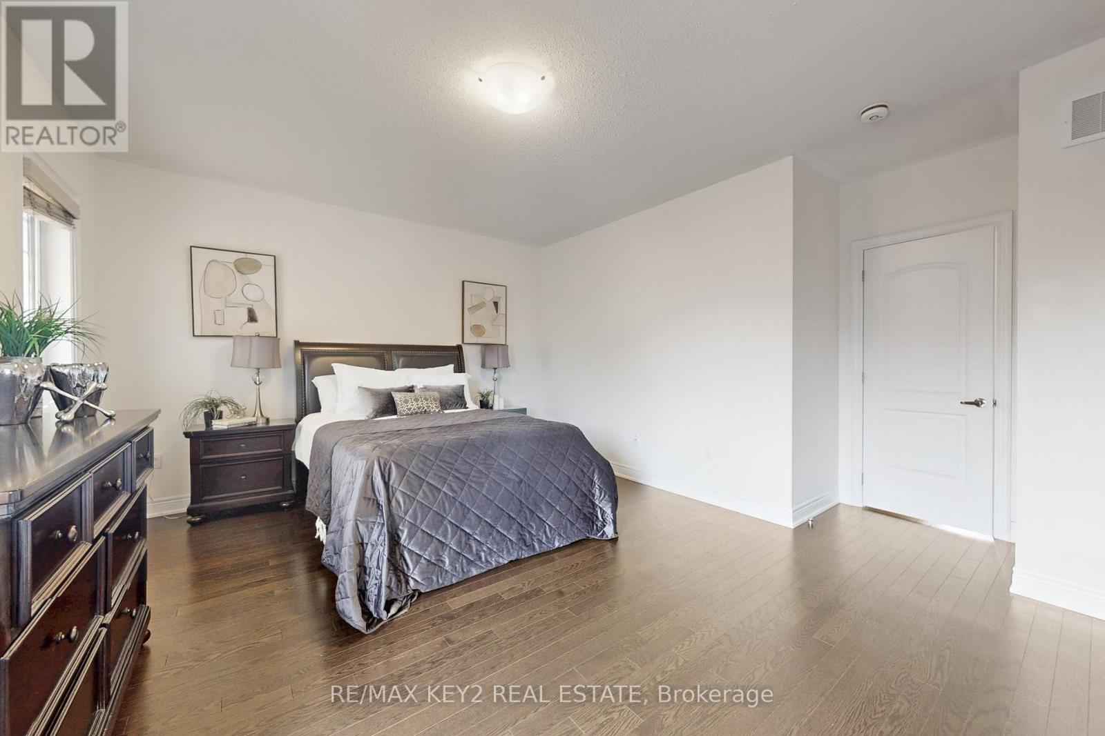 10 Lyle Way, Brampton, Ontario  L6X 5P8 - Photo 27 - W13008262