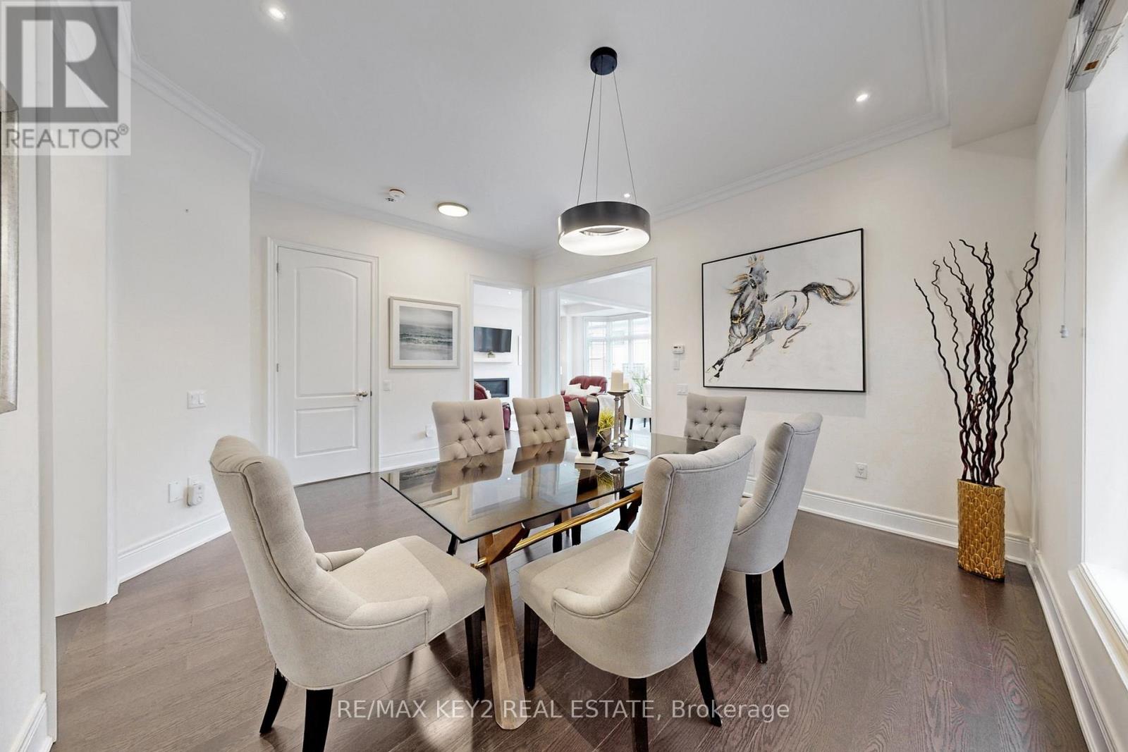 10 Lyle Way, Brampton, Ontario  L6X 5P8 - Photo 3 - W13008262