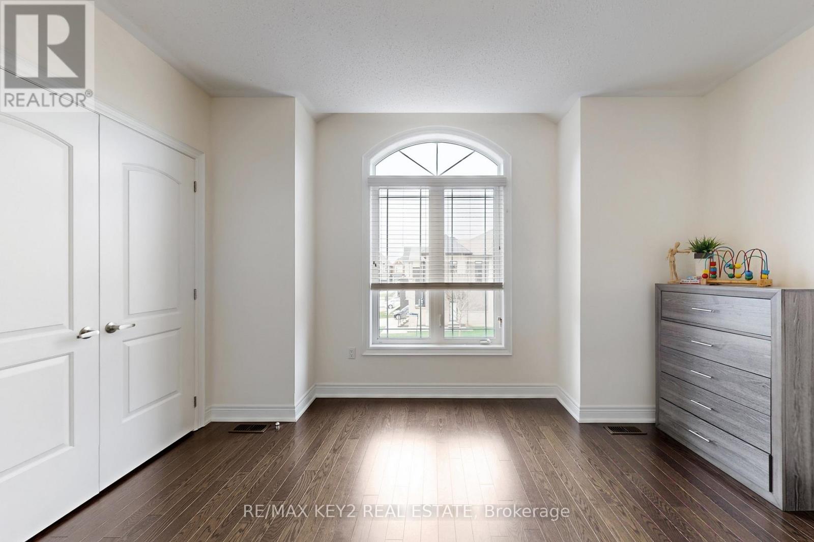 10 Lyle Way, Brampton, Ontario  L6X 5P8 - Photo 34 - W13008262