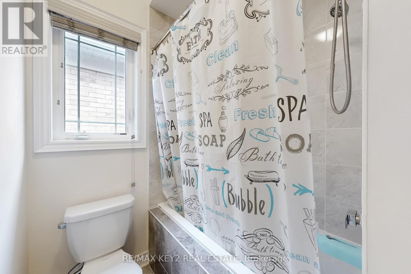 10 Lyle Way, Brampton, Ontario  L6X 5P8 - Photo 41 - W13008262