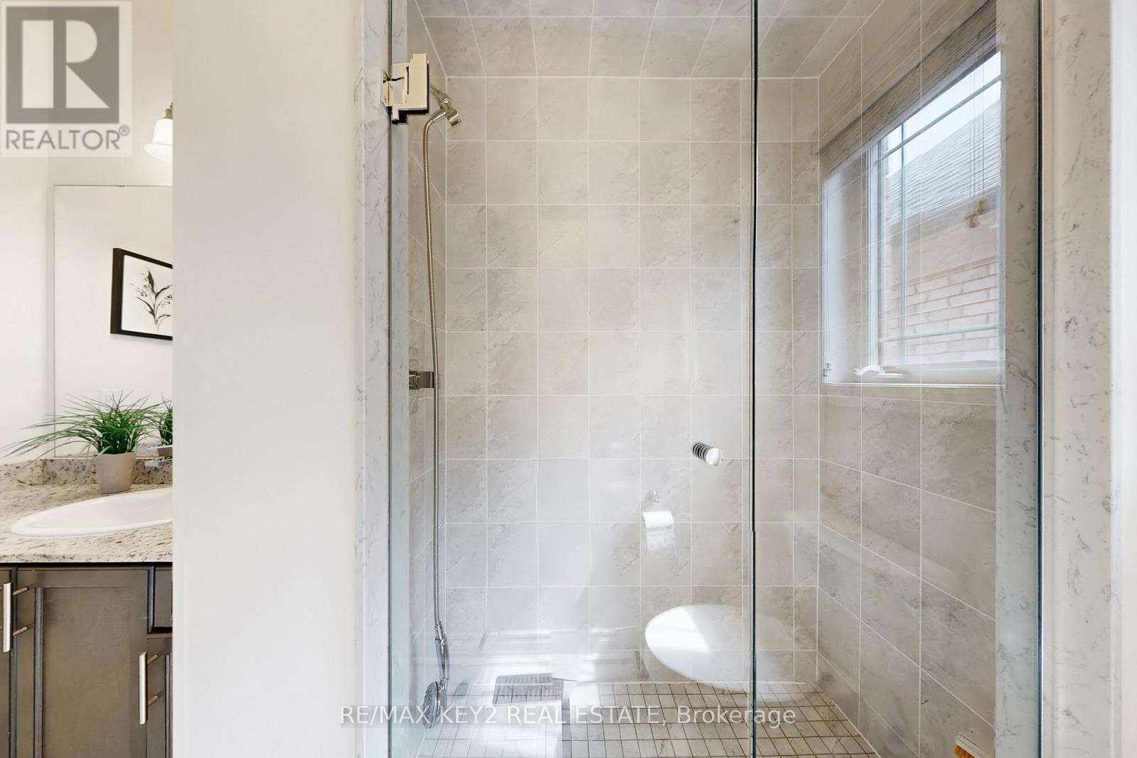 10 Lyle Way, Brampton, Ontario  L6X 5P8 - Photo 46 - W13008262