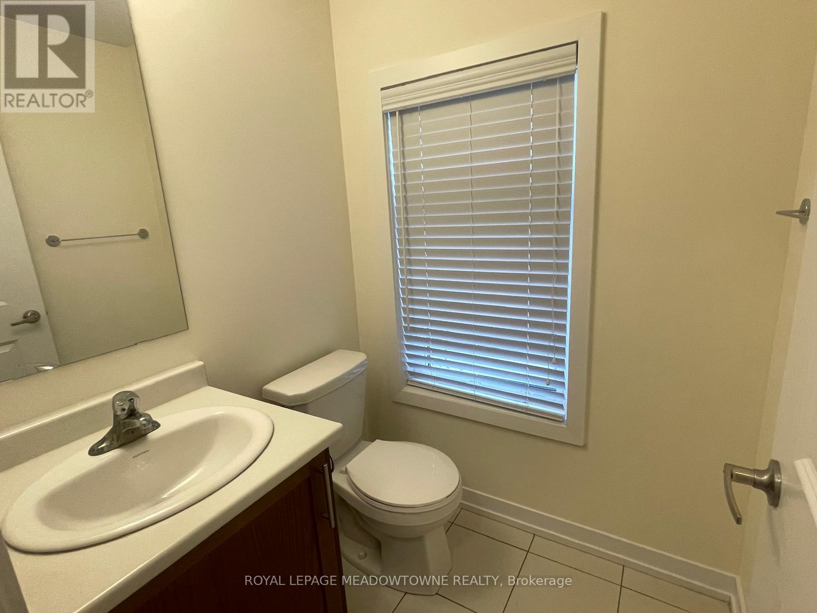 1560 Hilson Heights, Milton, Ontario  L9E 1V5 - Photo 25 - W13008290