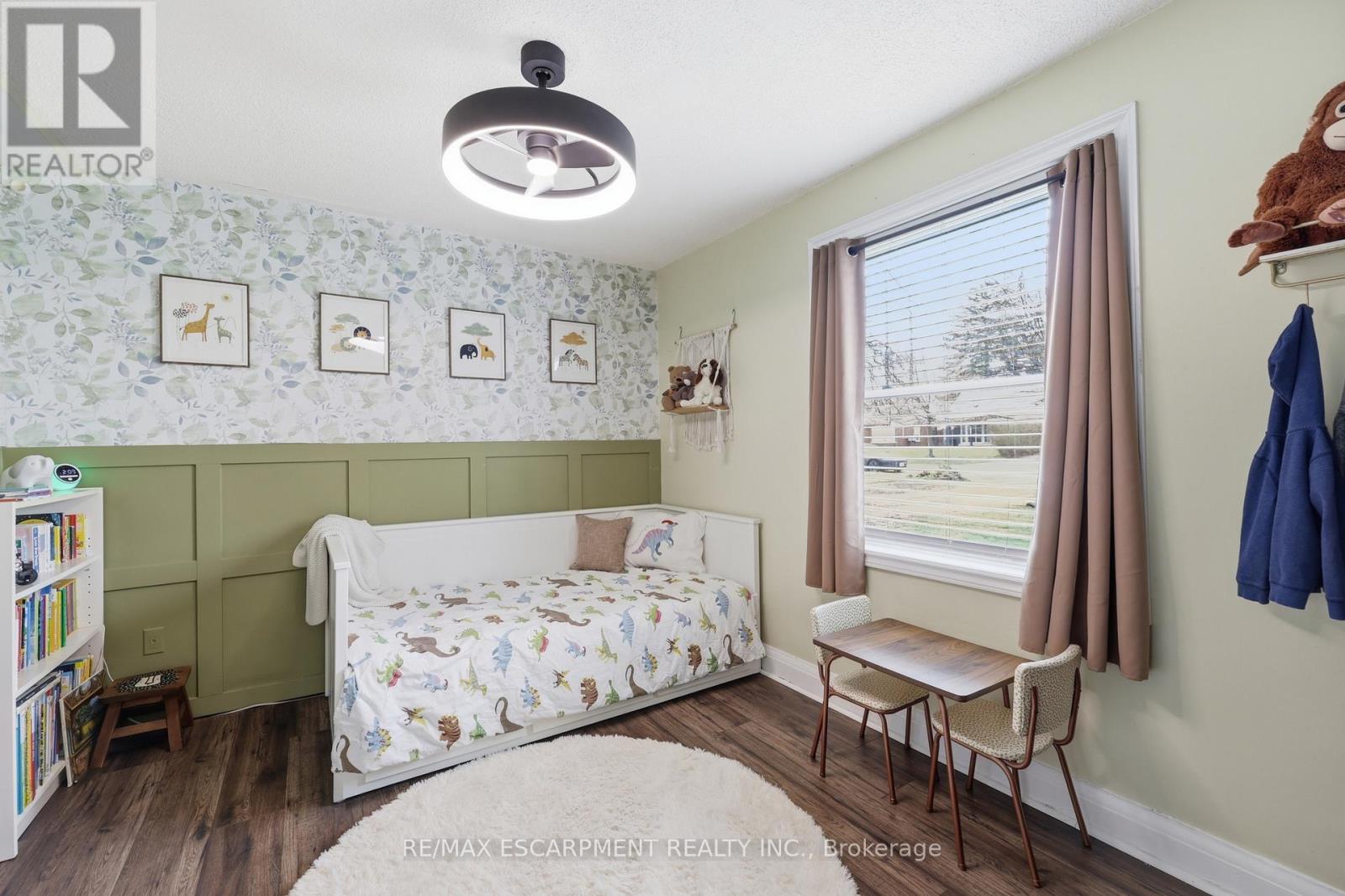 2074 Churchill Avenue, Burlington, Ontario  L7R 3T7 - Photo 17 - W13008296