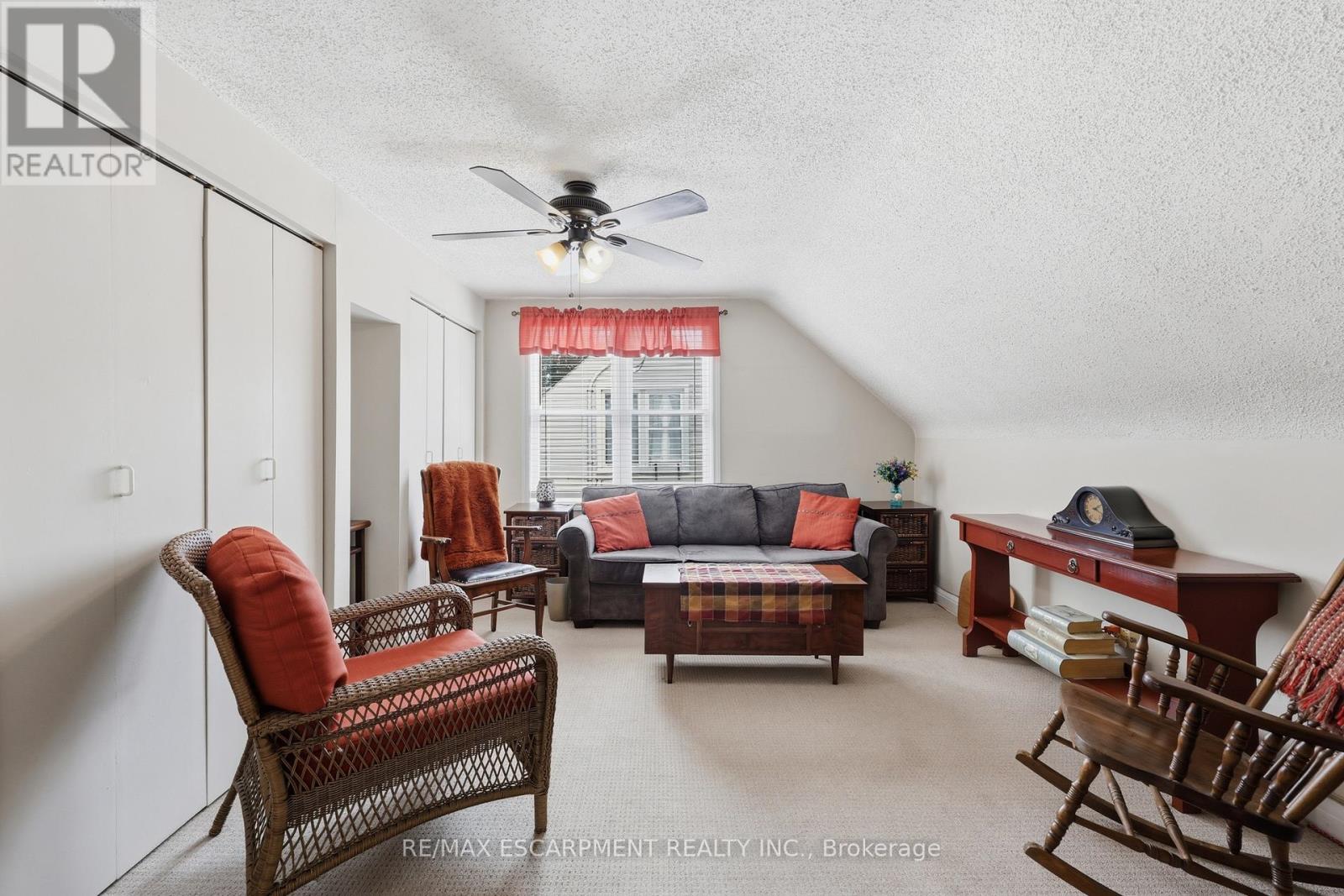 2074 Churchill Avenue, Burlington, Ontario  L7R 3T7 - Photo 28 - W13008296