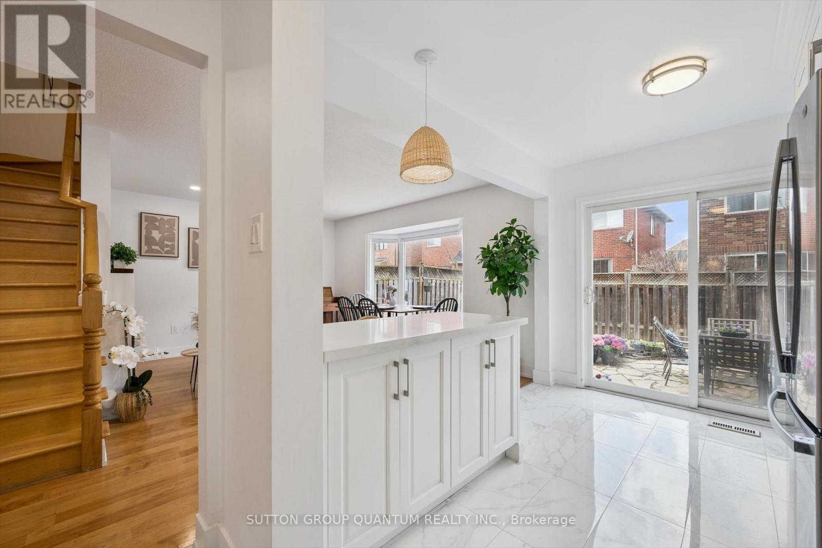 710 Irving Terrace, Milton, Ontario  L9T 6H3 - Photo 16 - W13008302