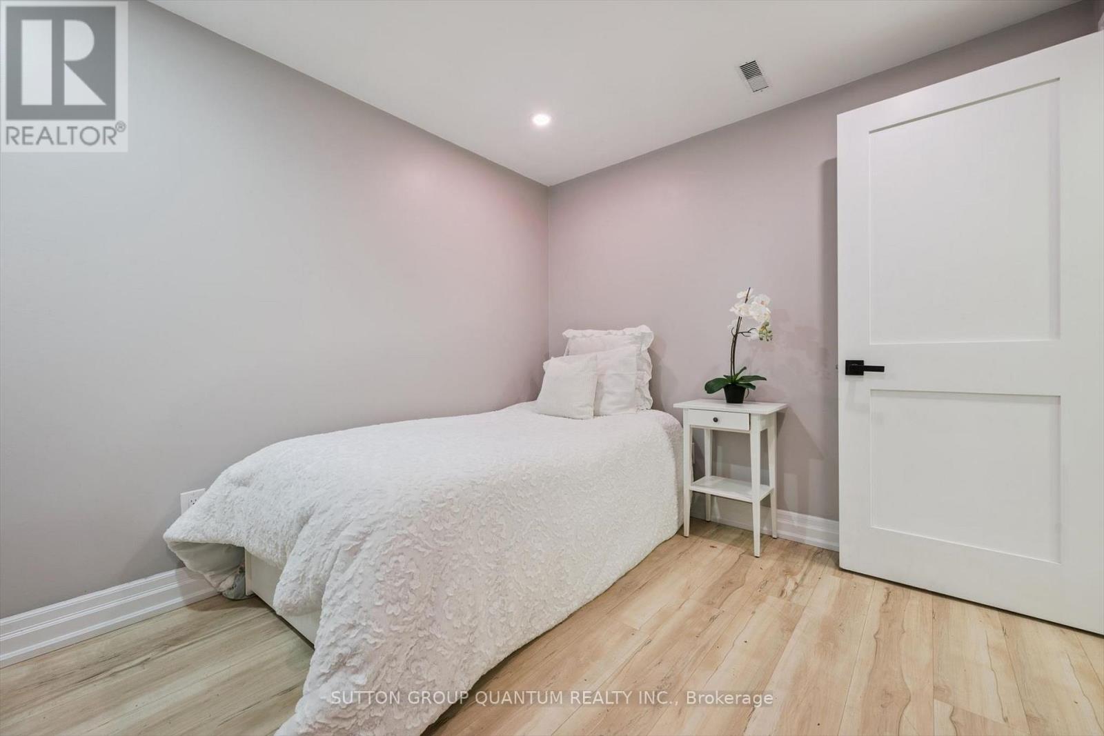 710 Irving Terrace, Milton, Ontario  L9T 6H3 - Photo 32 - W13008302