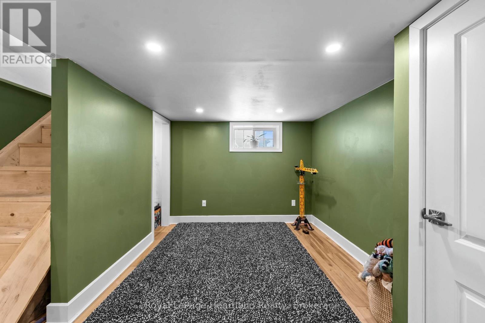 108 Albert Street, Central Huron, Ontario  N0M 1L0 - Photo 32 - X12823558